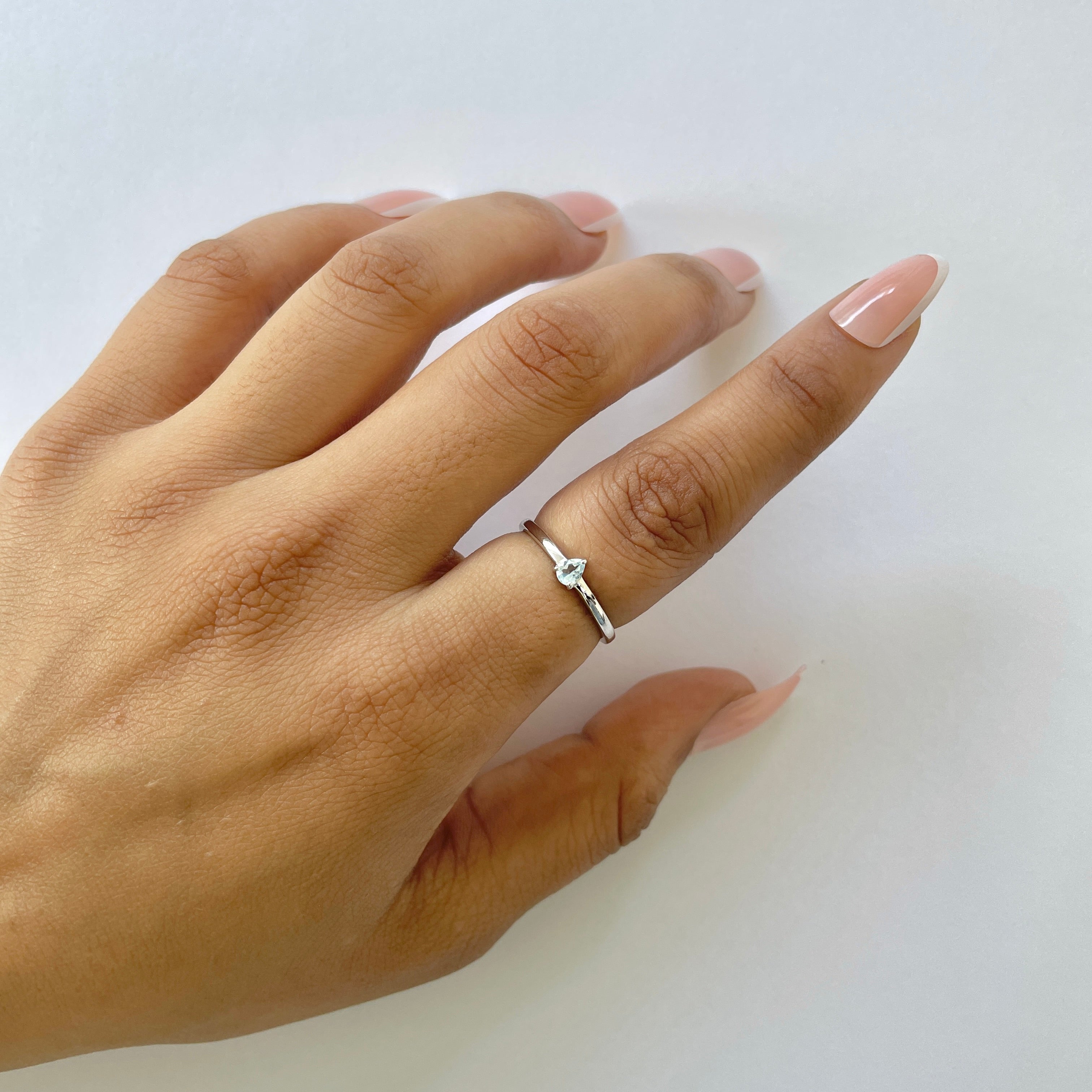 Blue Topaz Ring-(BTZ-RDR-2510.)