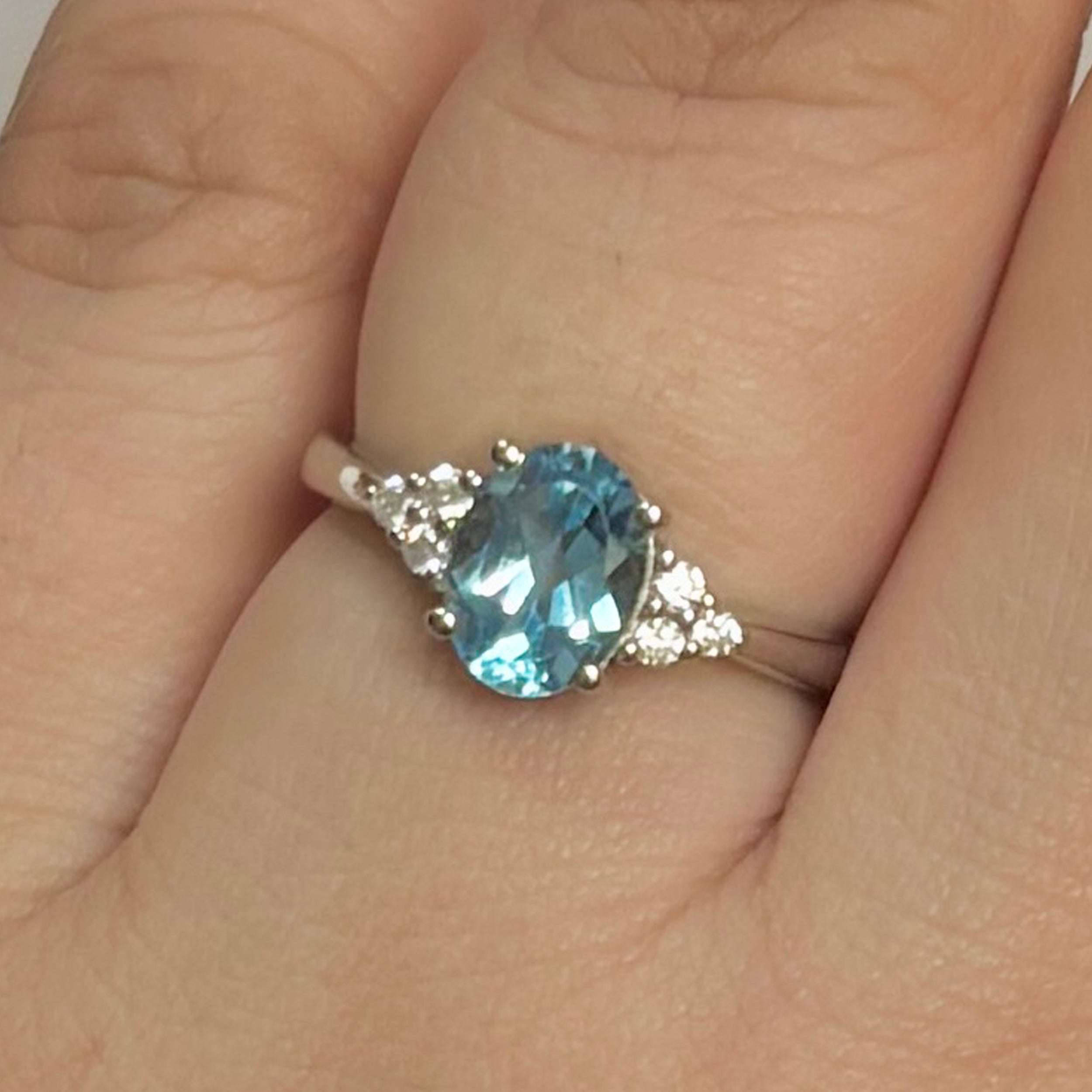 Blue Topaz Ring-(BTZ-RR-364.)