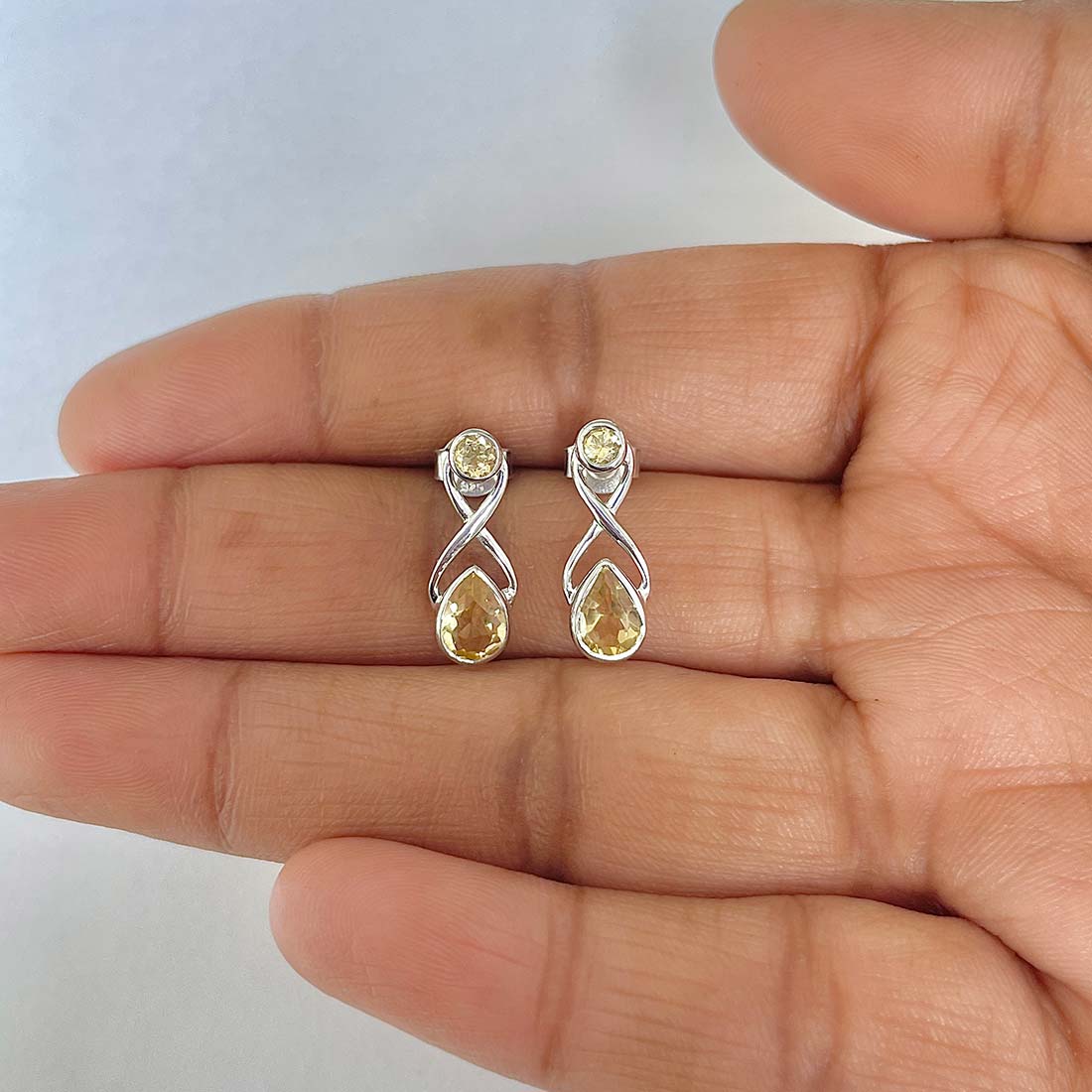 Citrine Stud Earring-(CIT-RDE-10)