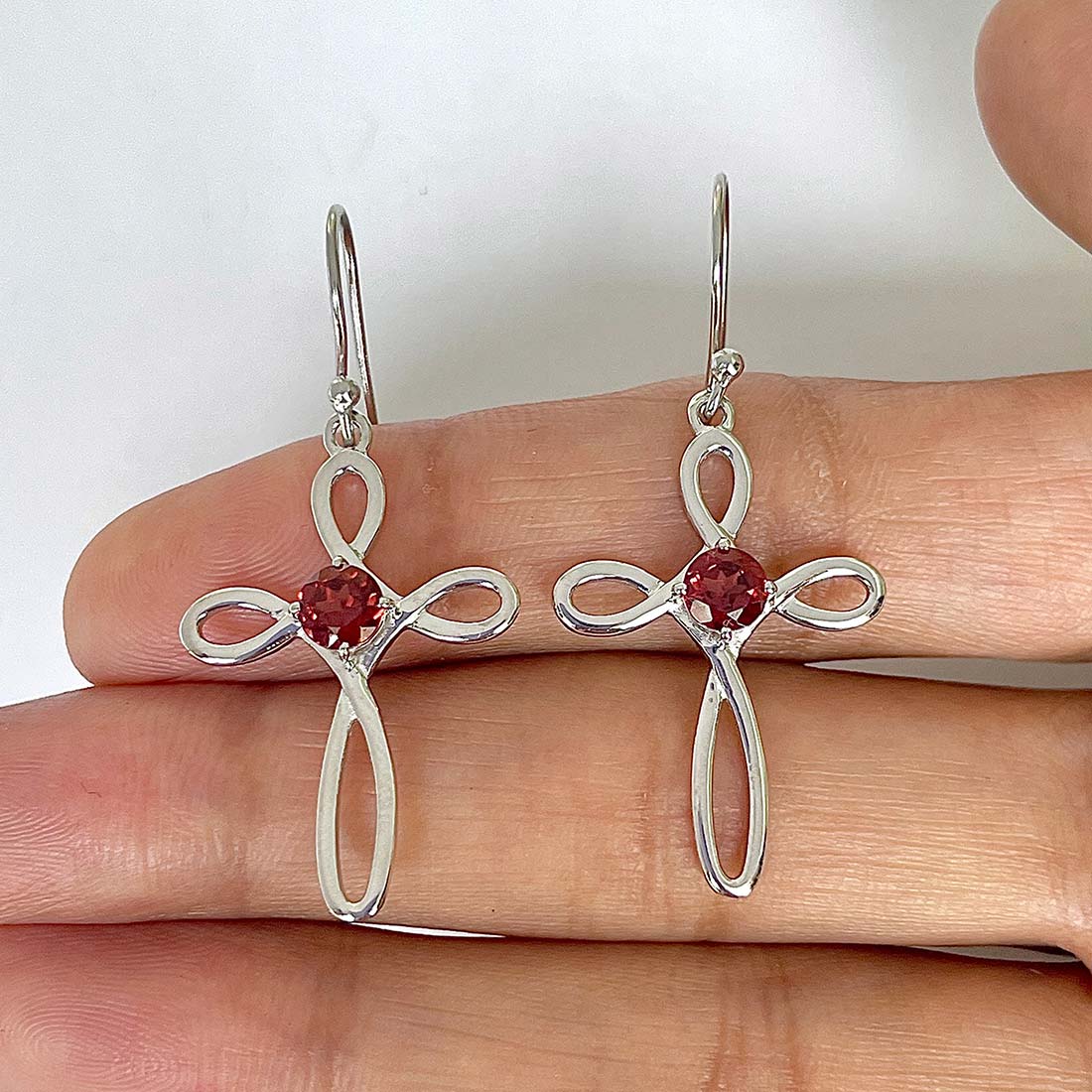 Garnet Earring-(GAR-RDE-425)
