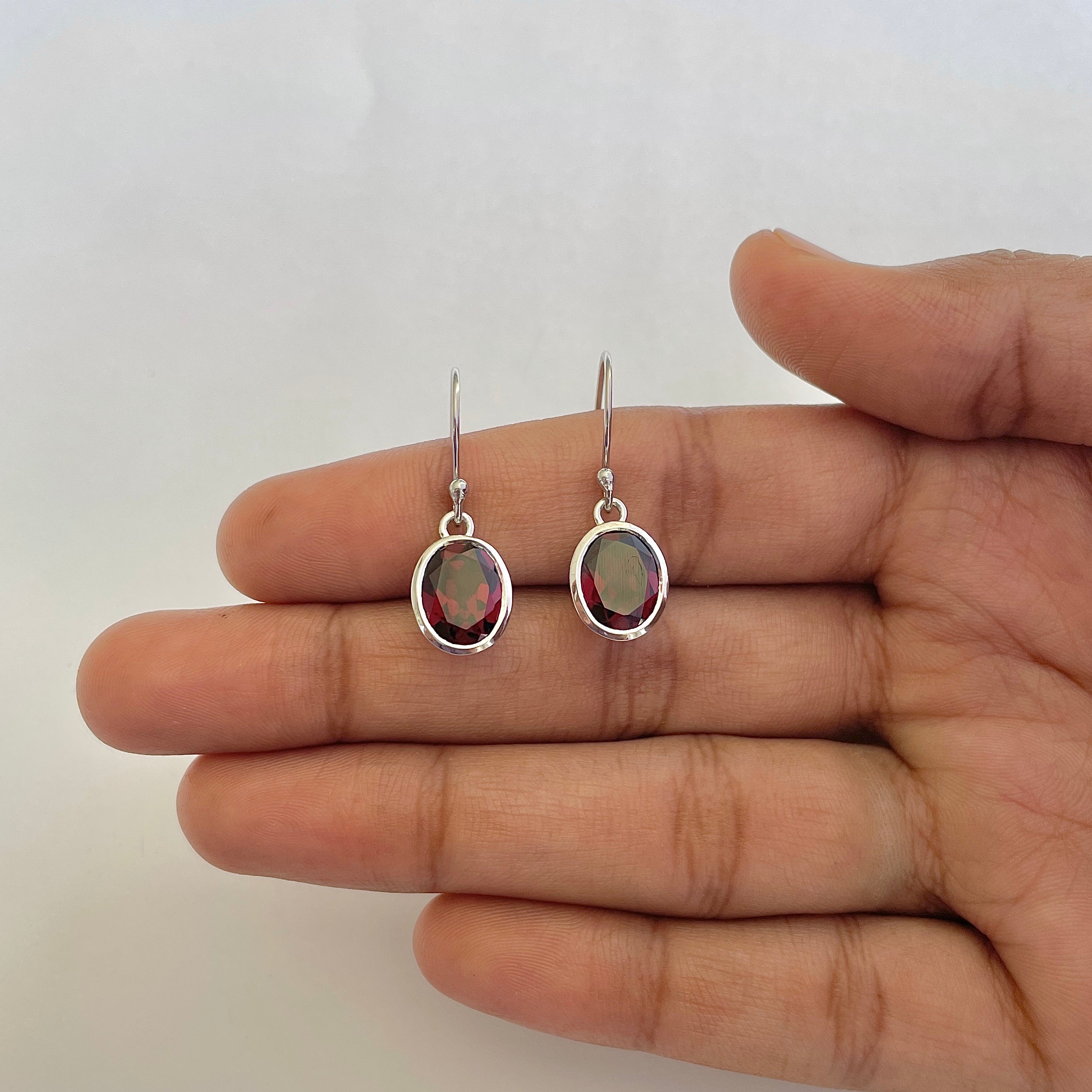 Garnet Earring-(GAR-RDE-713)