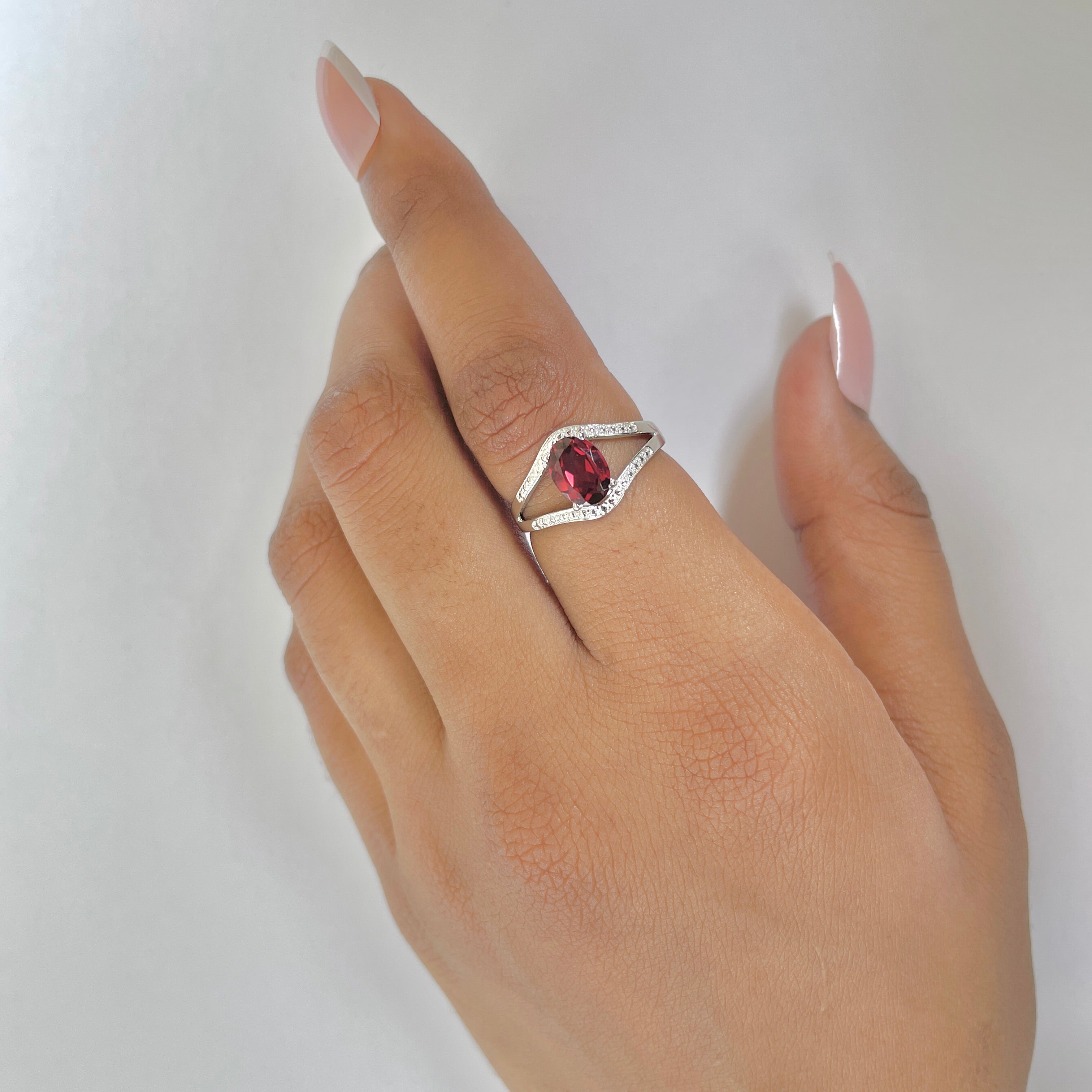 Garnet Ring-(GAR-RDR-9.)