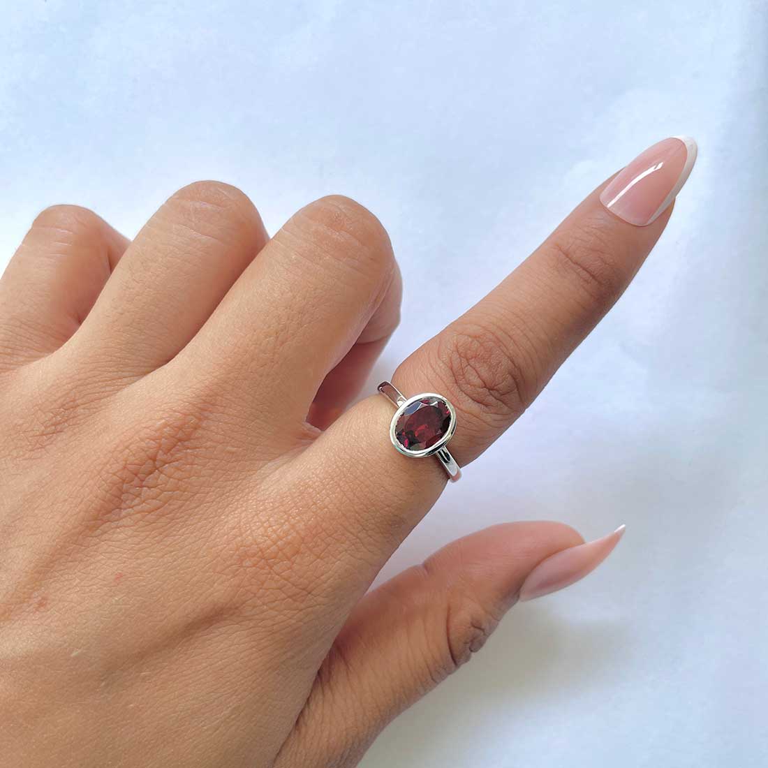 Garnet Ring-(GAR-RDR-251.)