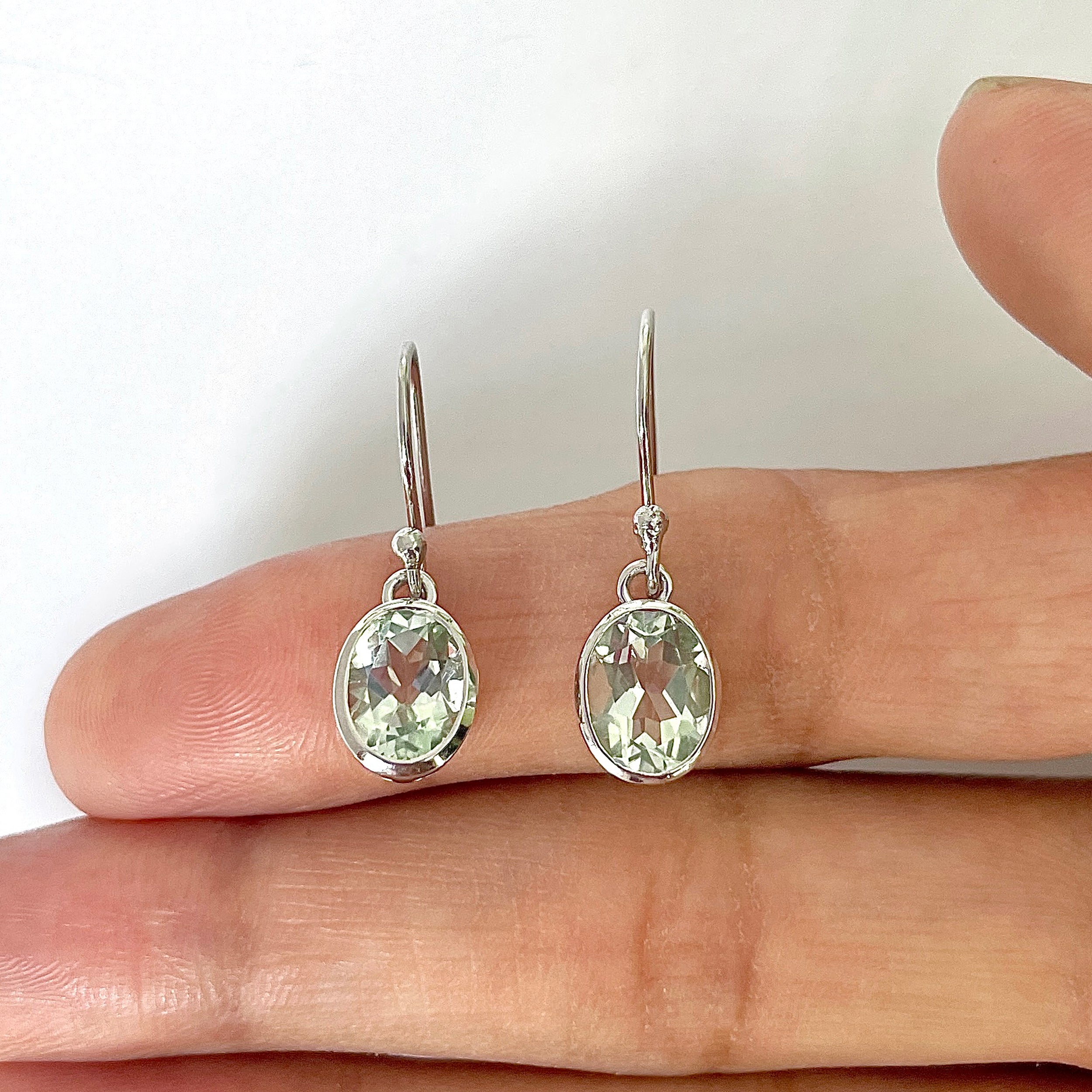 Green Amethyst Earring-(GRA-RDE-998)