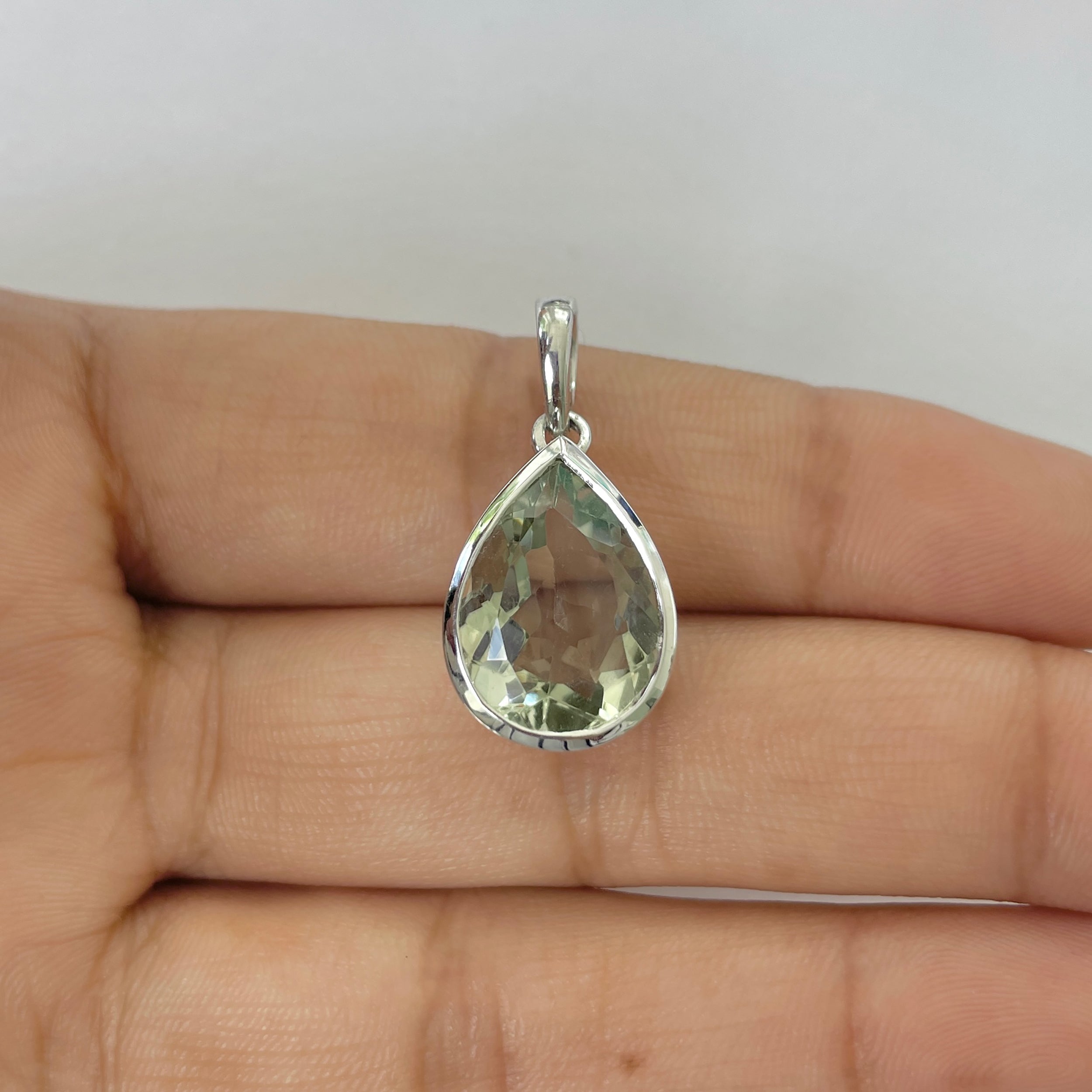 Green Amethyst Pendant-(GRA-RDP-454)