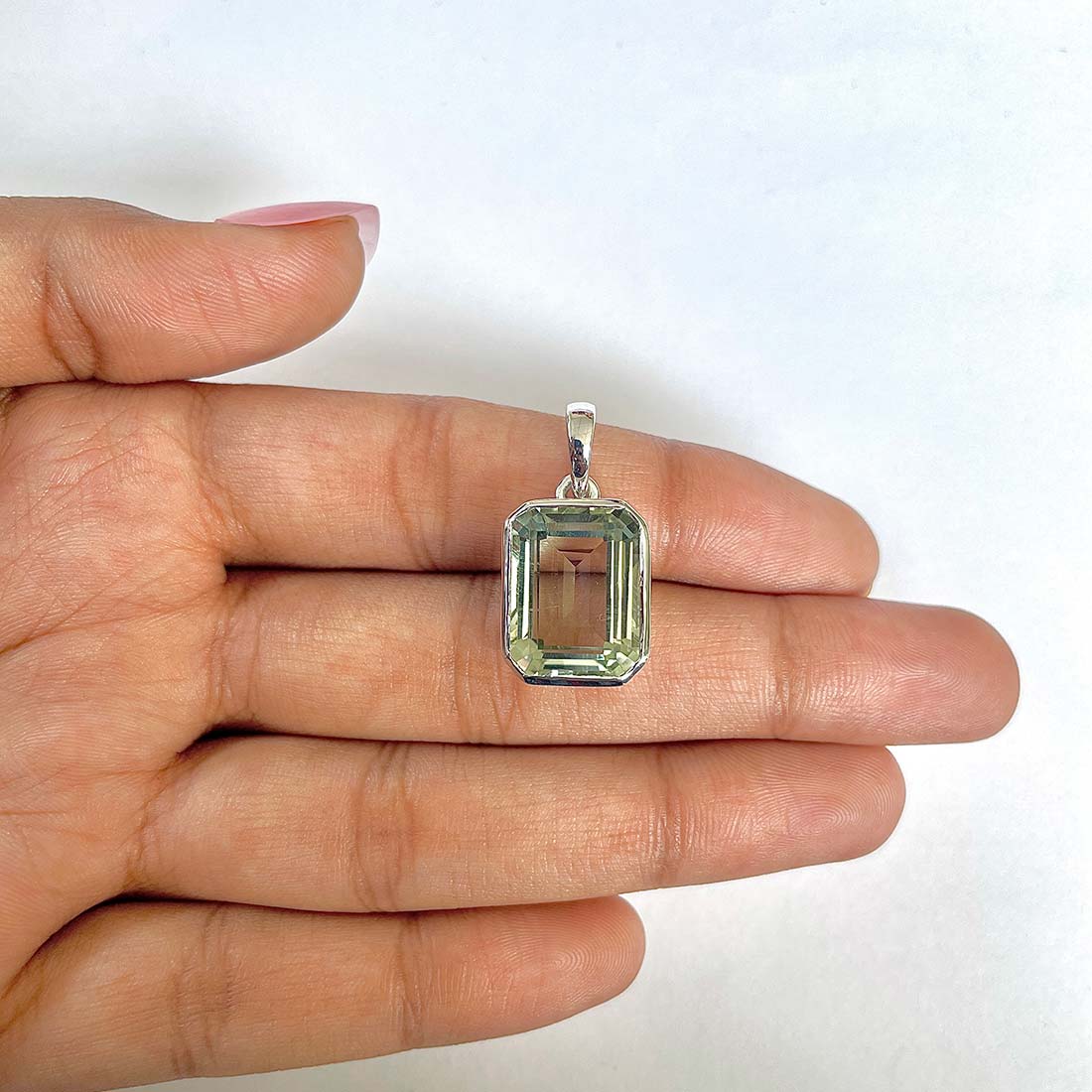 Green Amethyst Pendant-(GRA-RDP-461)