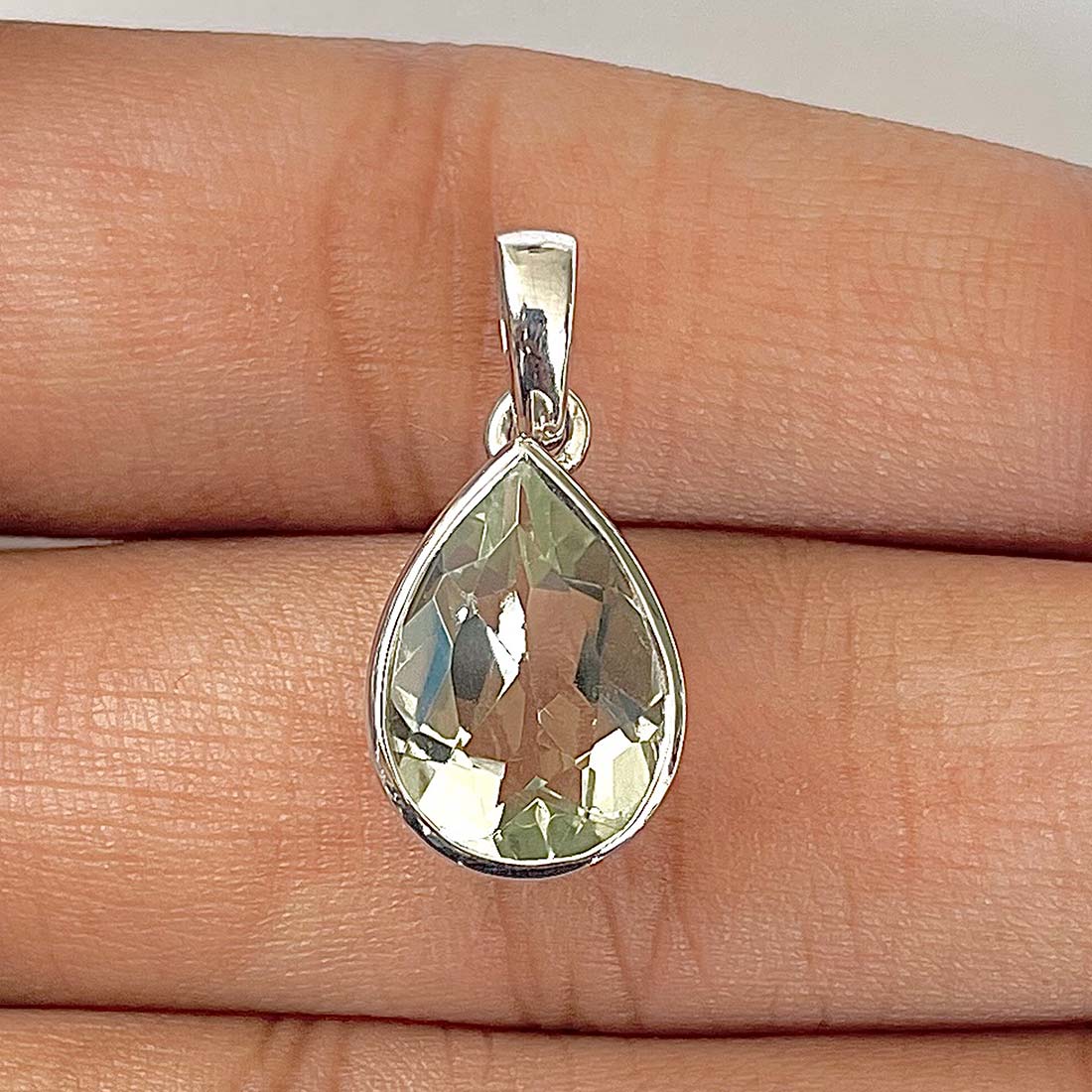Green Amethyst Pendant-(GRA-RDP-470)