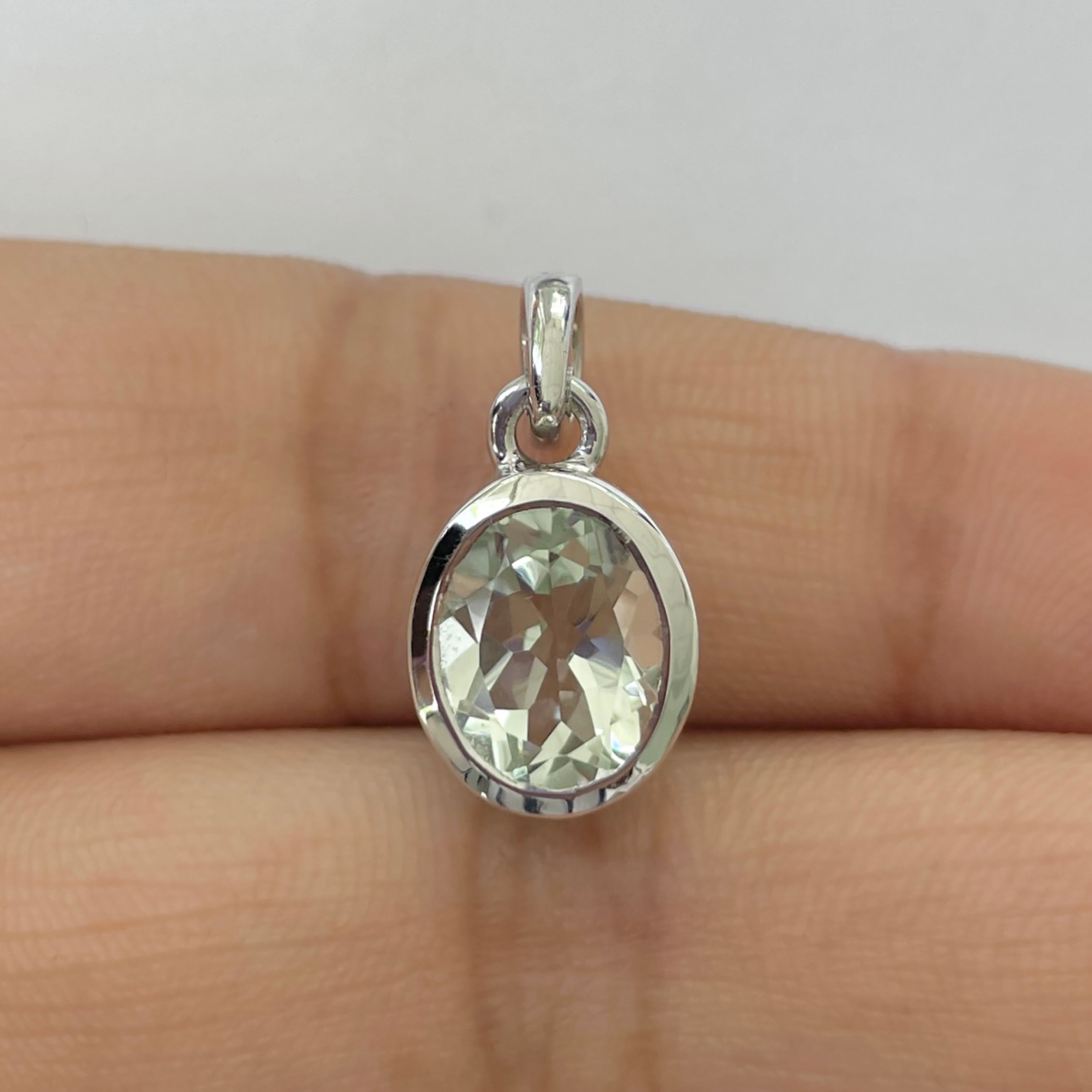 Green Amethyst Pendant-(GRA-RDP-734)