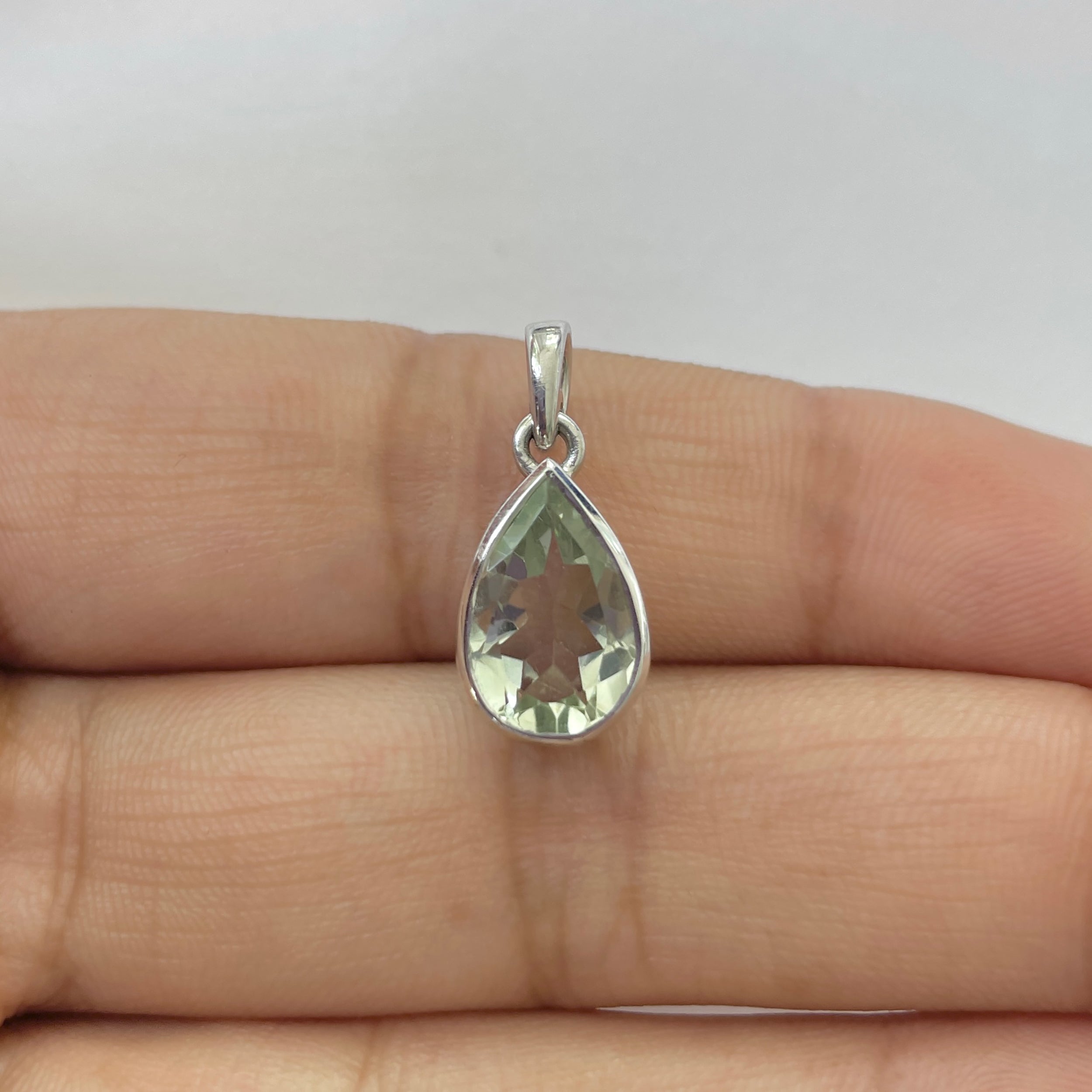 Green Amethyst Pendant-(GRA-RDP-790)