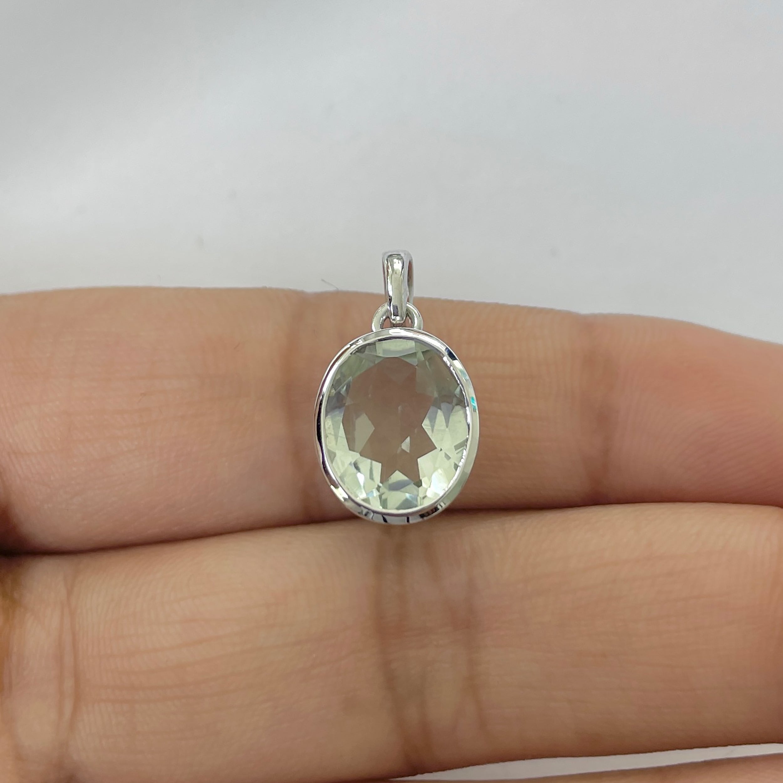 Green Amethyst Pendant-(GRA-RDP-793)