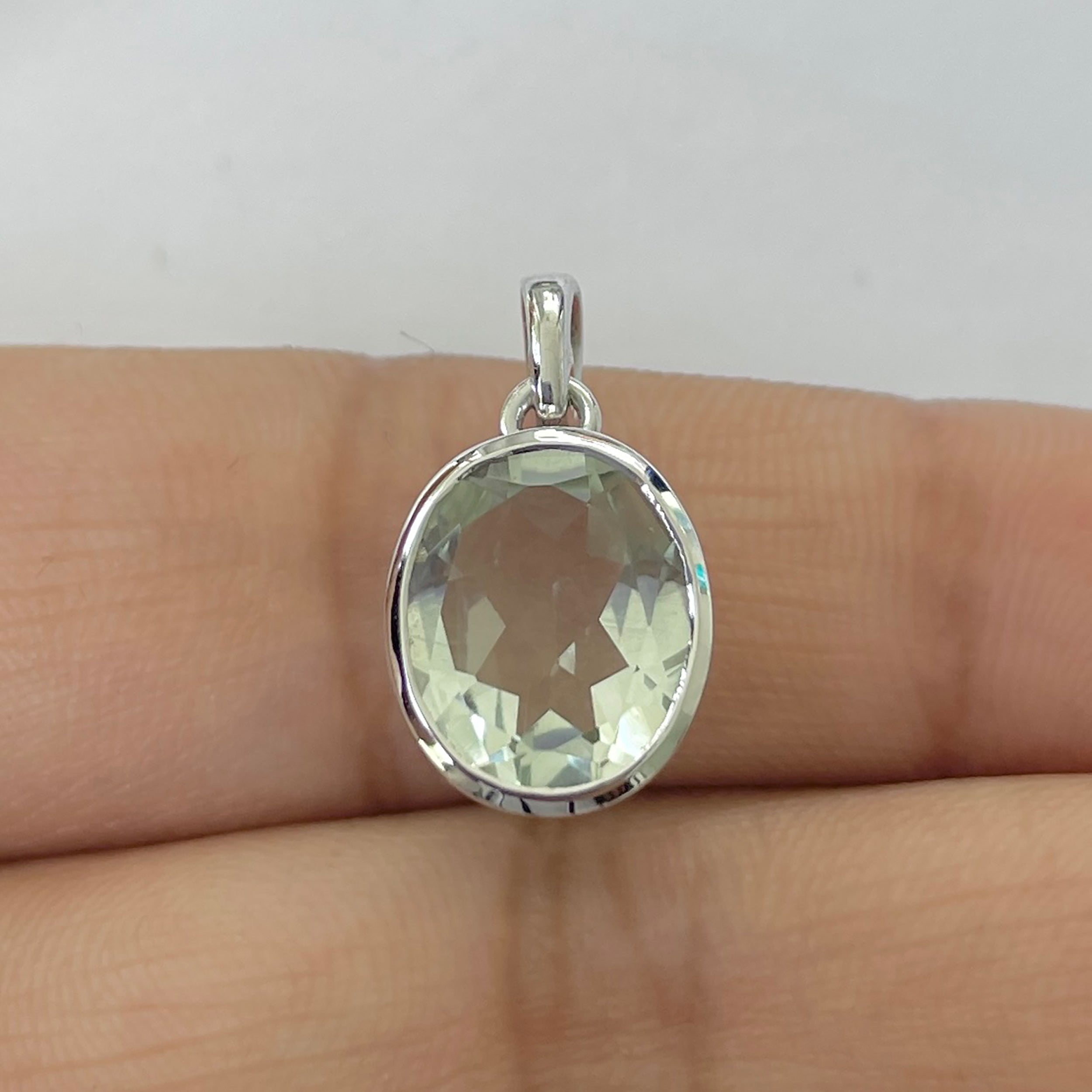 Green Amethyst Pendant-(GRA-RDP-793)