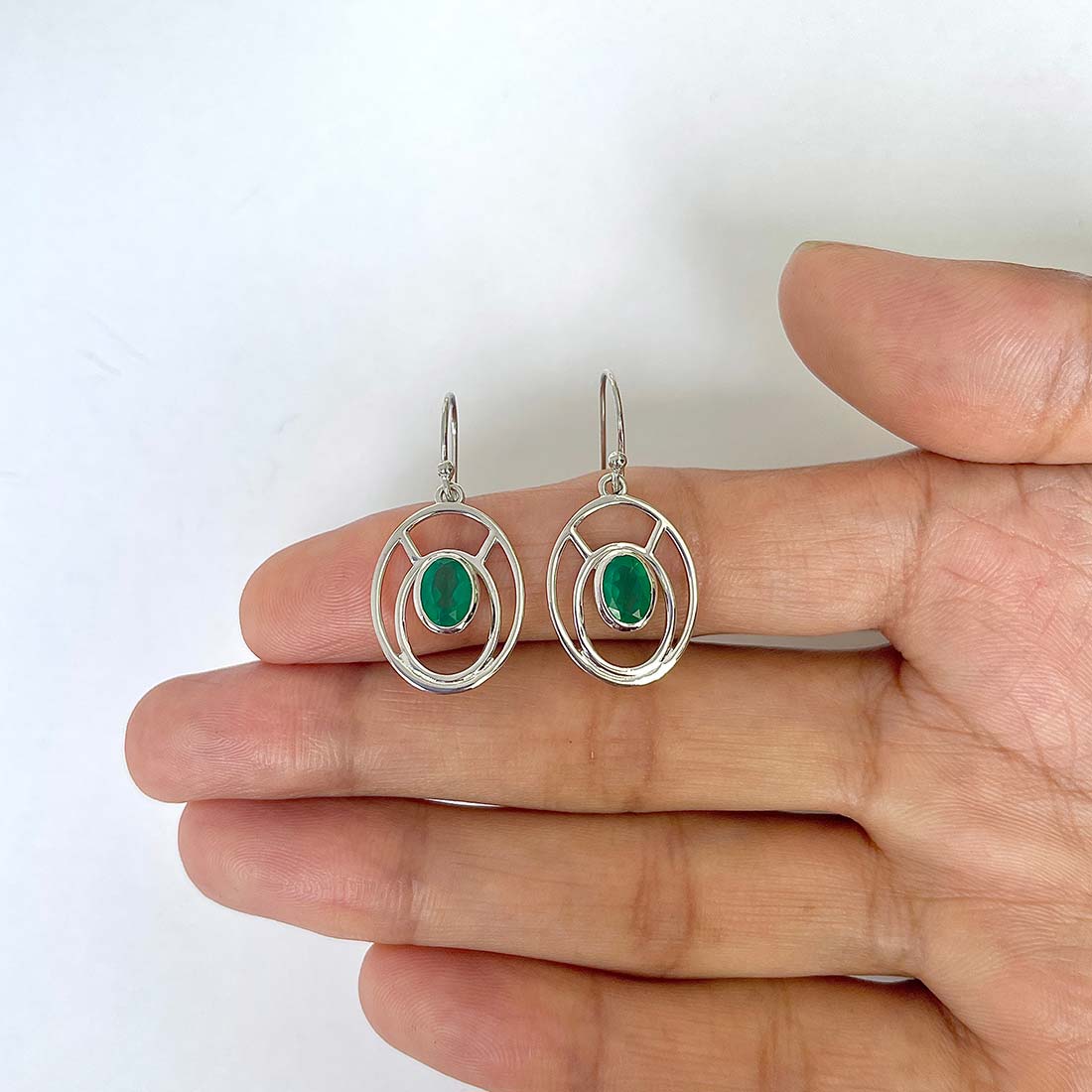 Green Onyx Earring-(GRO-RDE-264)