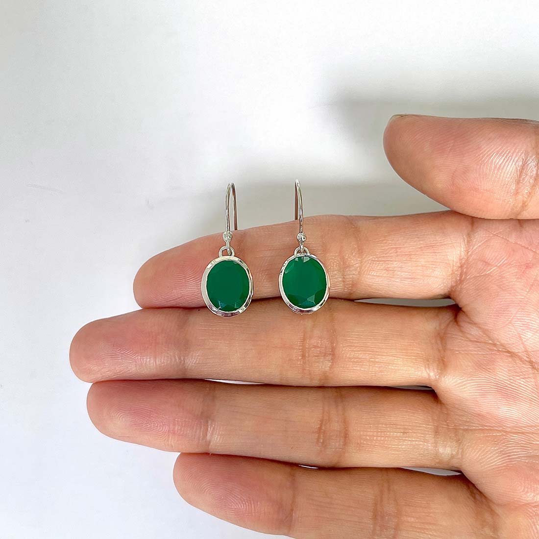 Green Onyx Earring-(GRO-RDE-997)