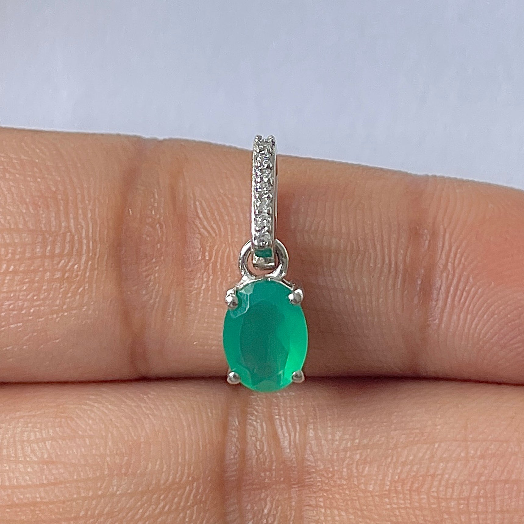 Green Onyx Pendant-(GRO-RDP-920)