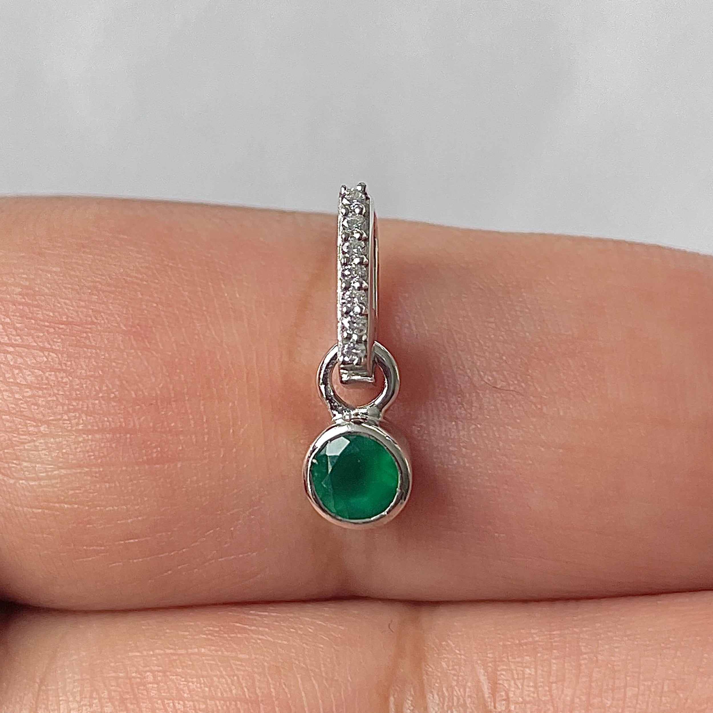 Green Onyx Pendant-(GRO-RDP-999)