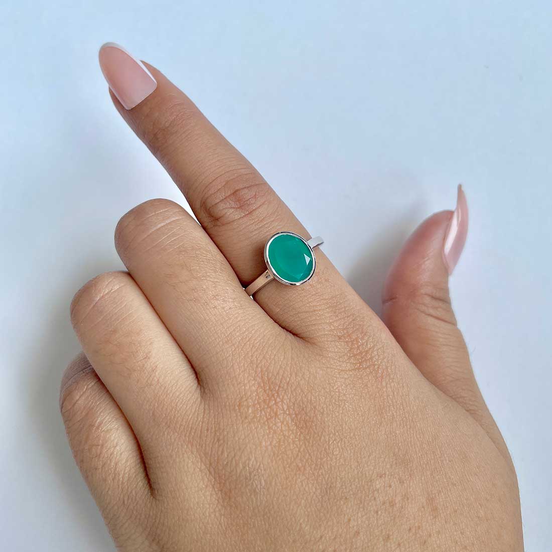 Green Onyx Ring-(GRO-RDR-1623.)
