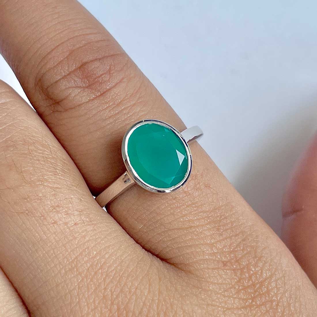 Green Onyx Ring-(GRO-RDR-1623.)