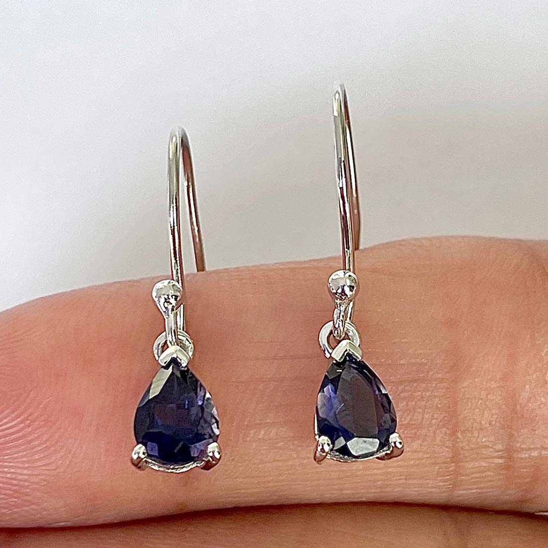 Iolite Earring-(IOL-RDE-676)