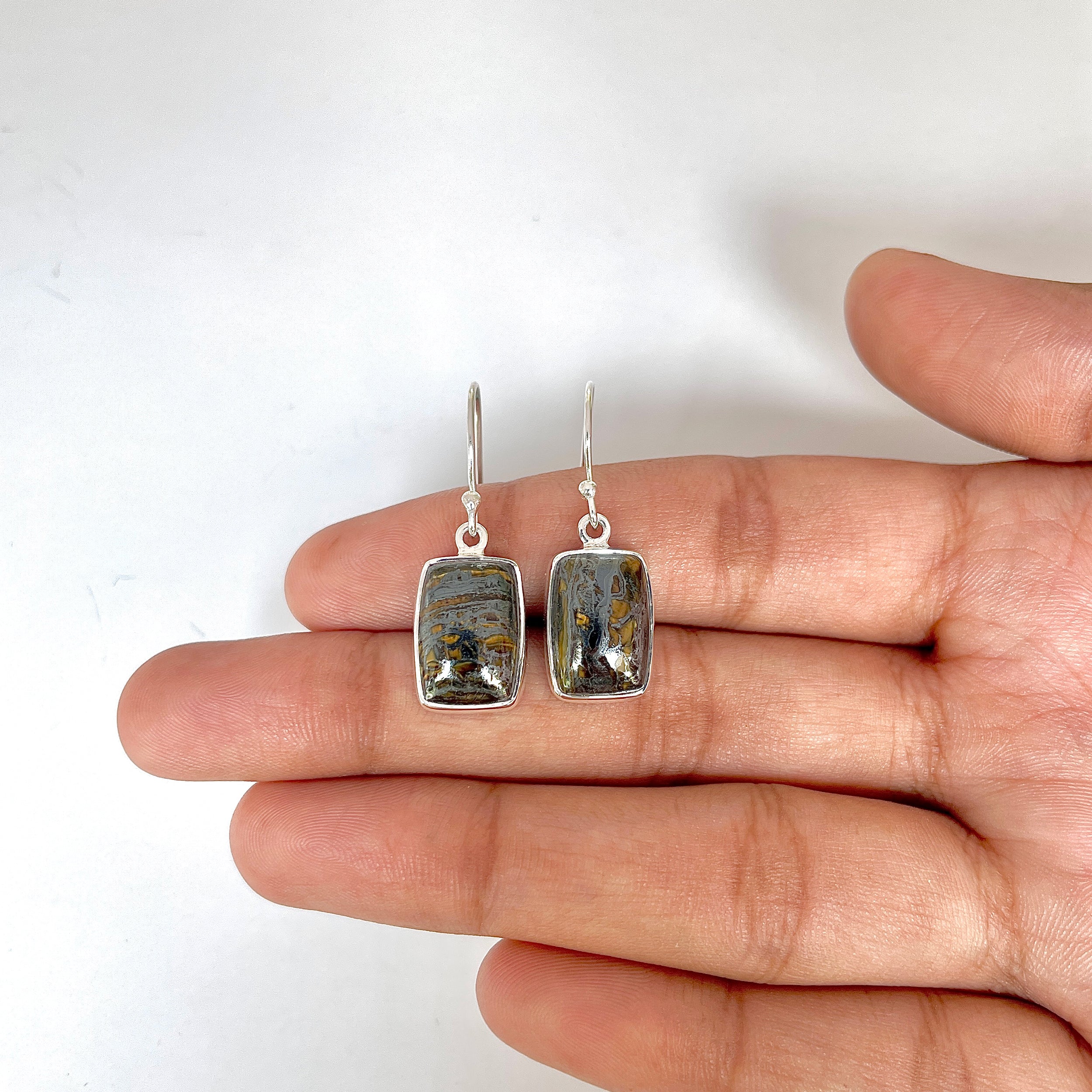 Iron Tiger Eye Earring-(ITE-3-22)