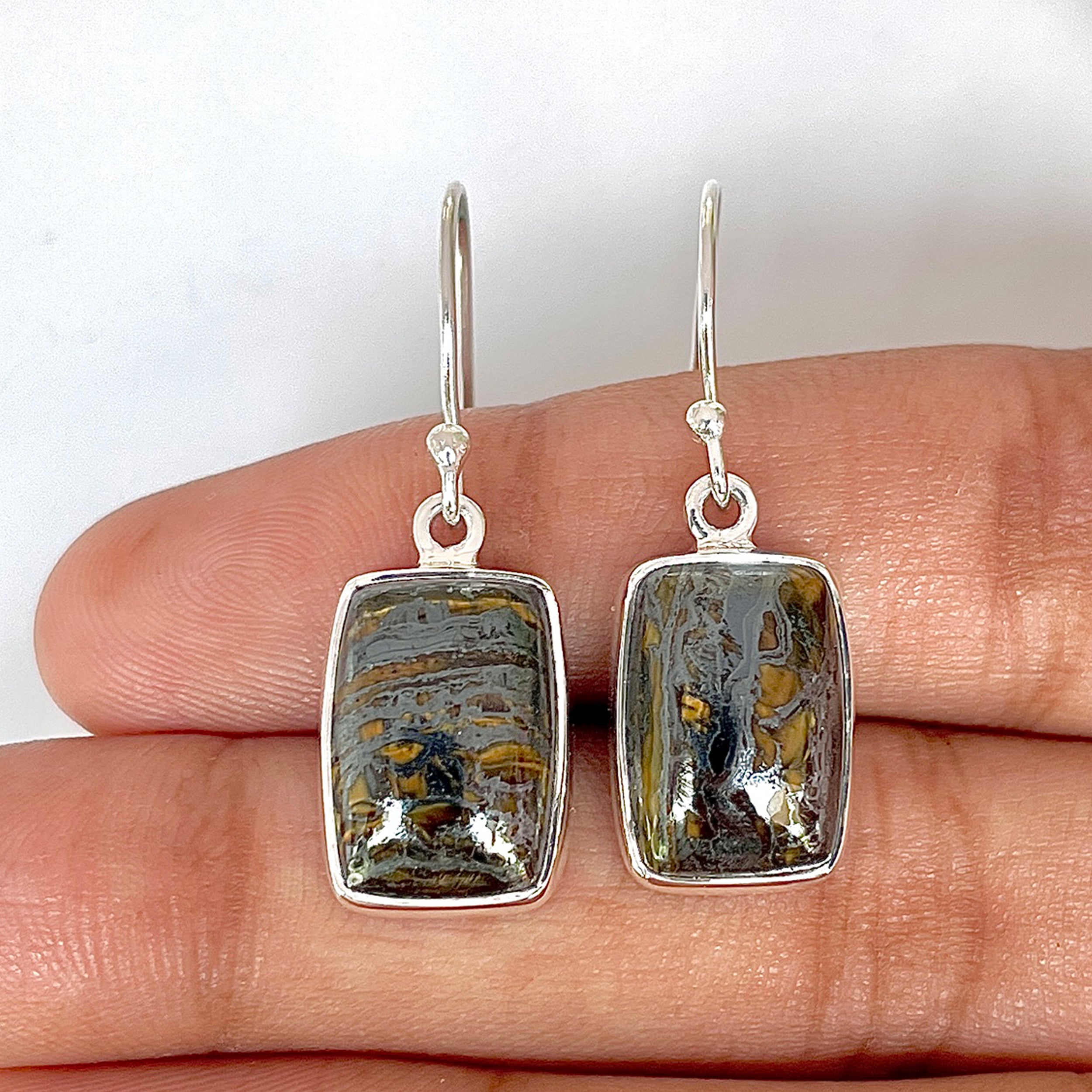 Iron Tiger Eye Earring-(ITE-3-22)