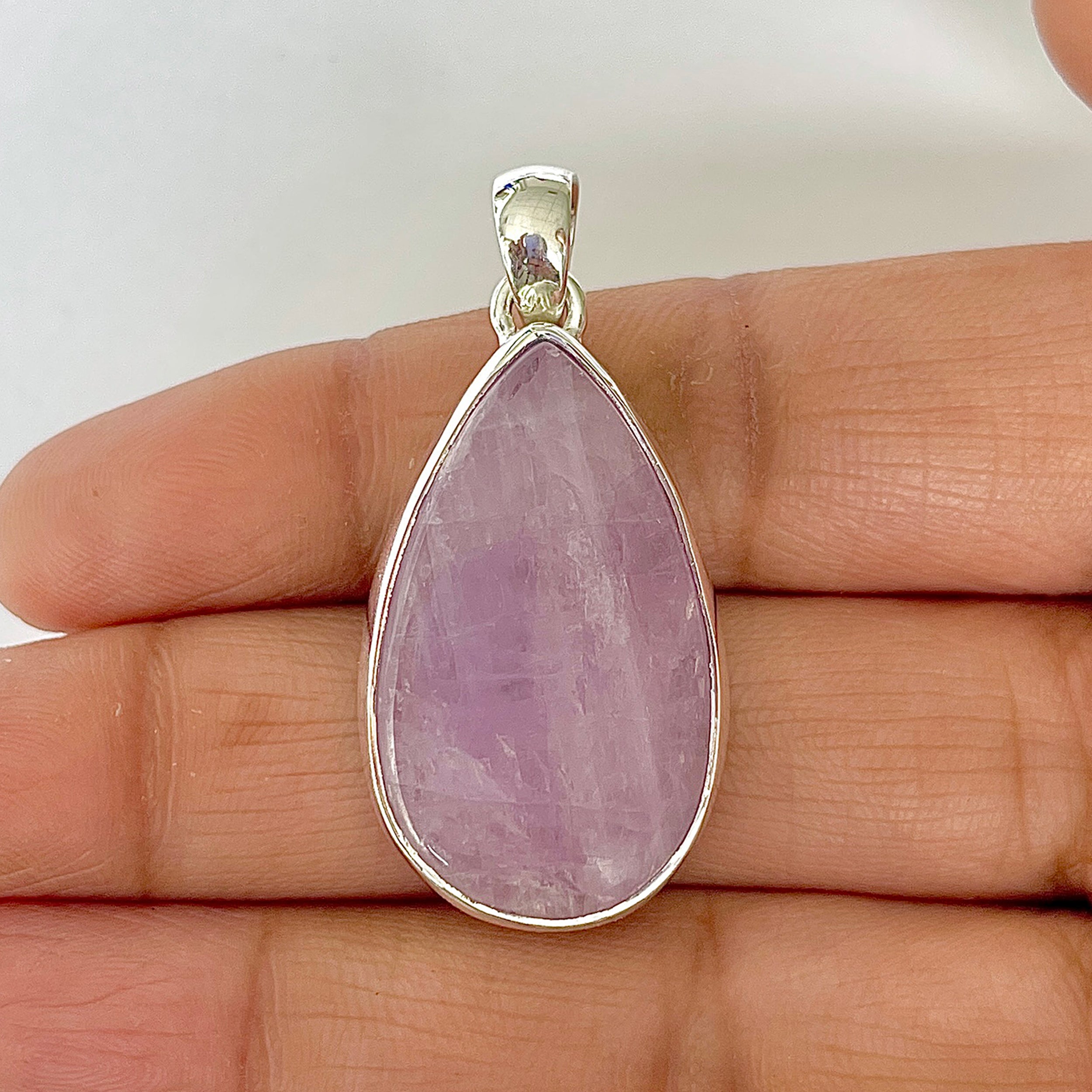 Kunzite Pendant-(KNZ-1-28)