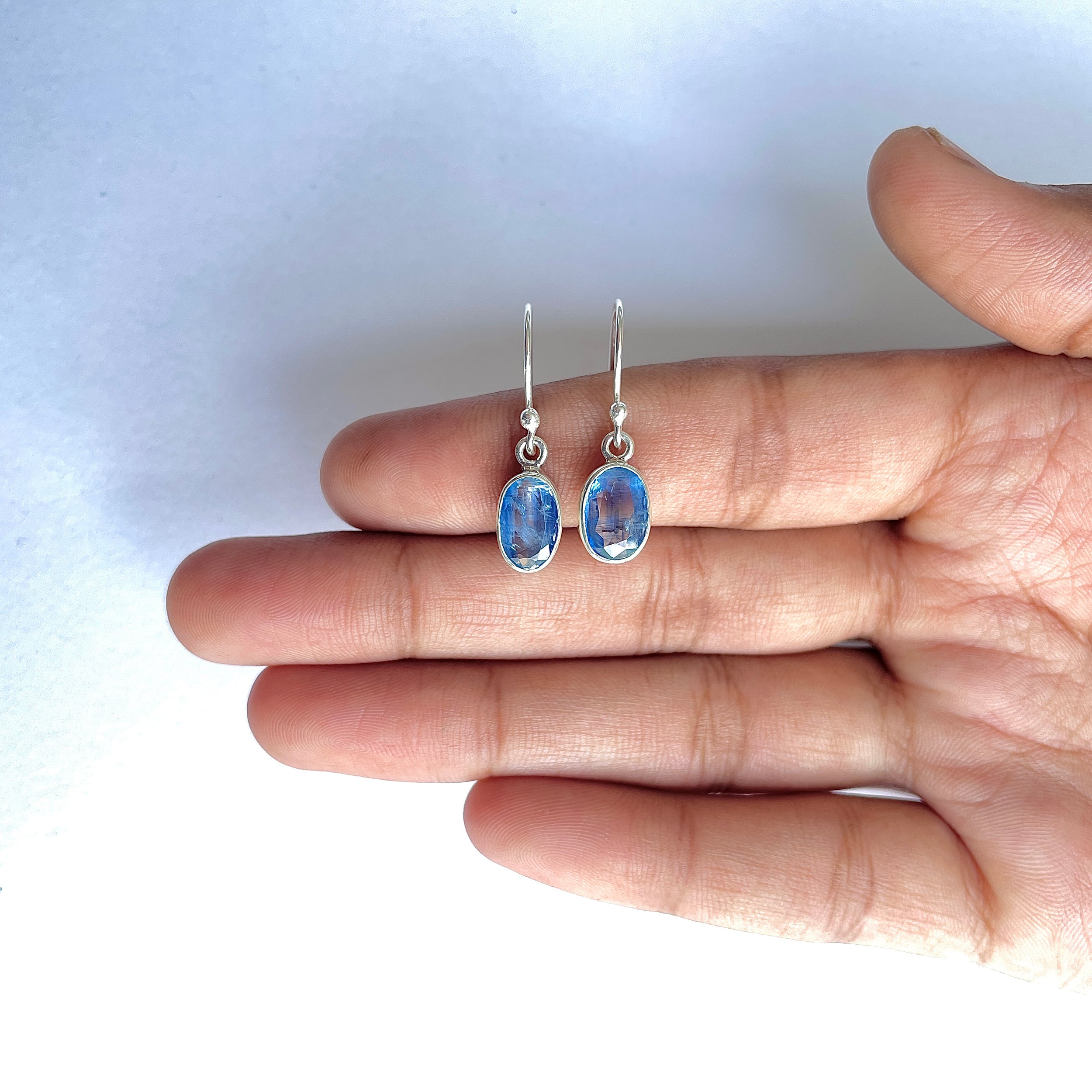 Kyanite Earring-(KYN-3-28)