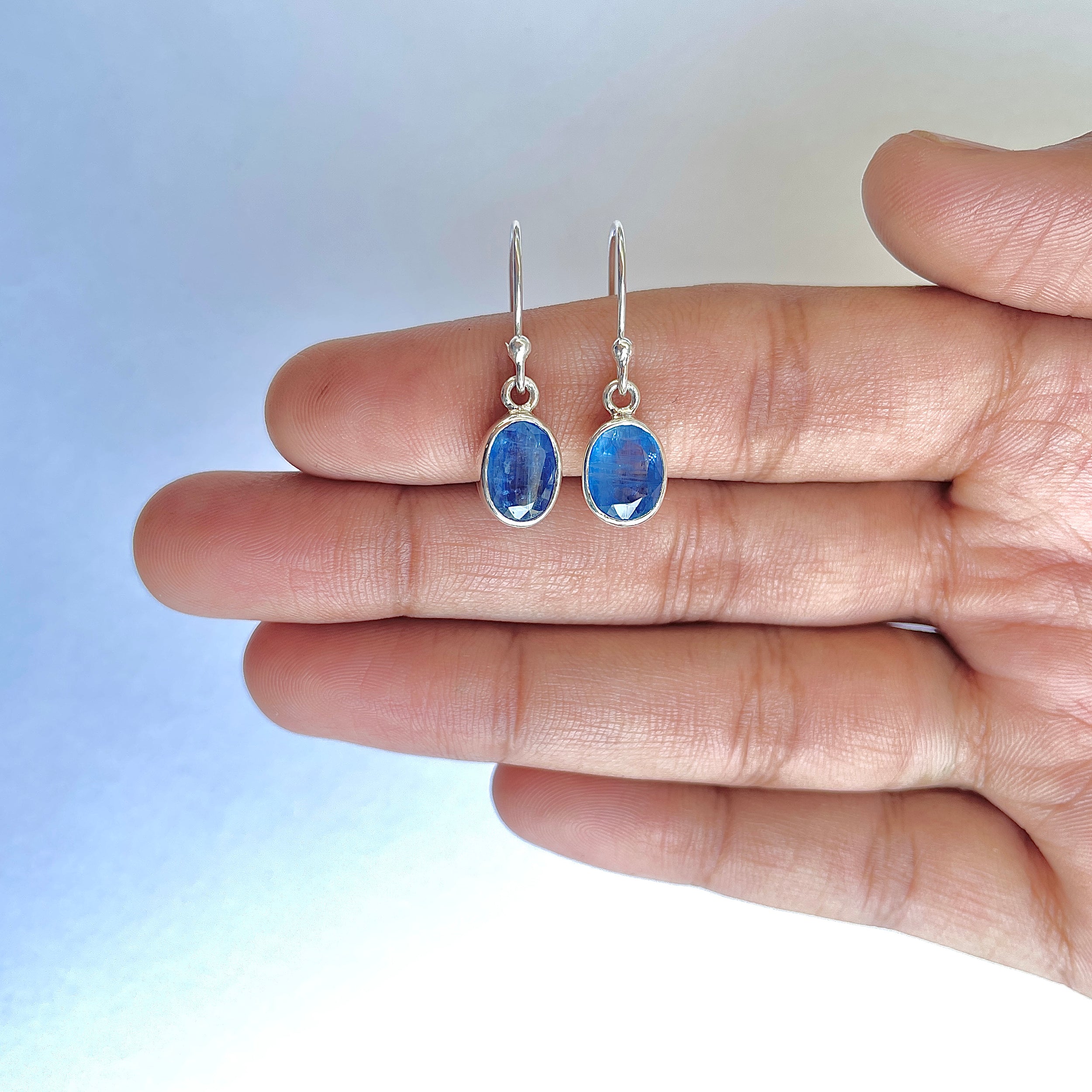 Kyanite Earring-(KYN-3-5)