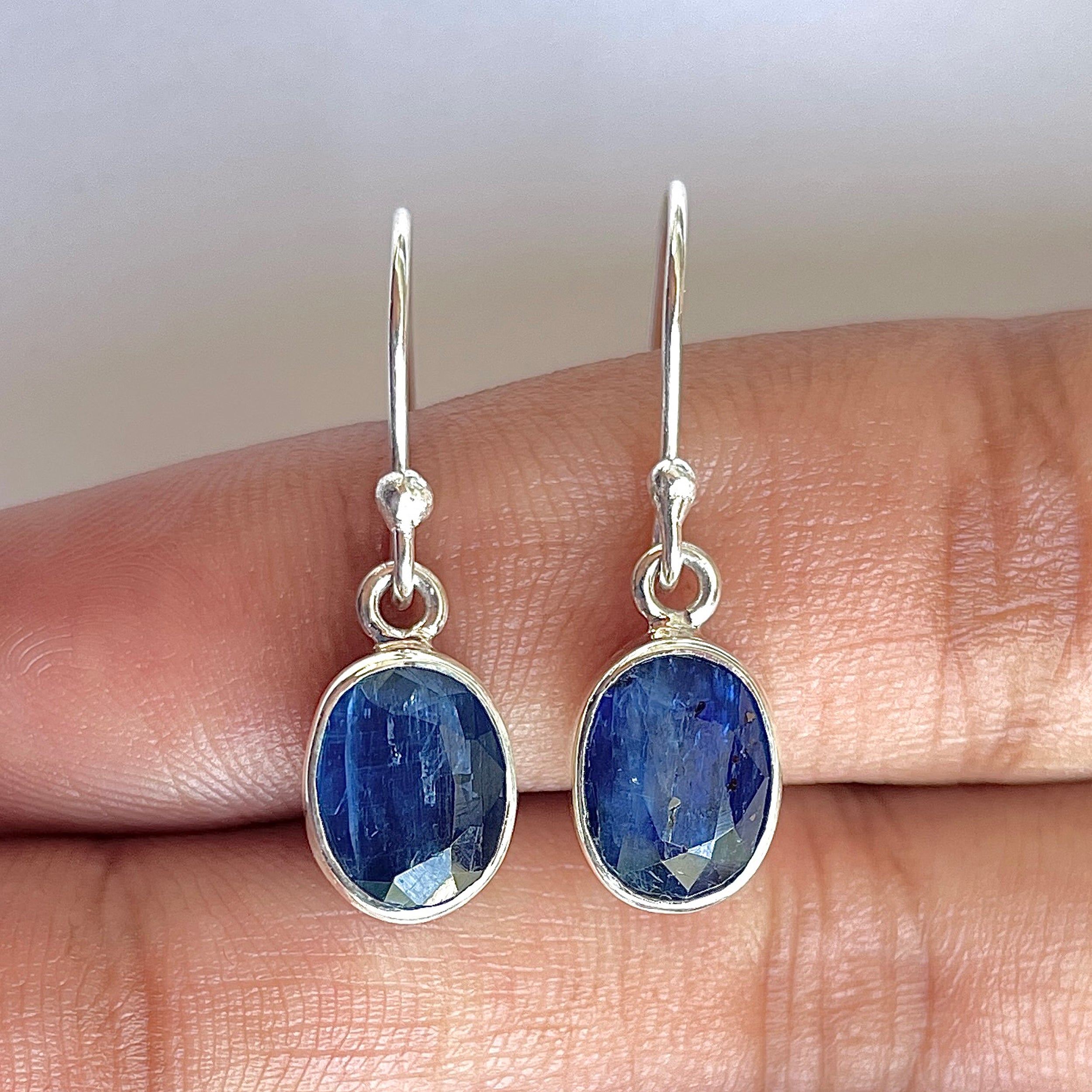 Kyanite Earring-(KYN-3-51)