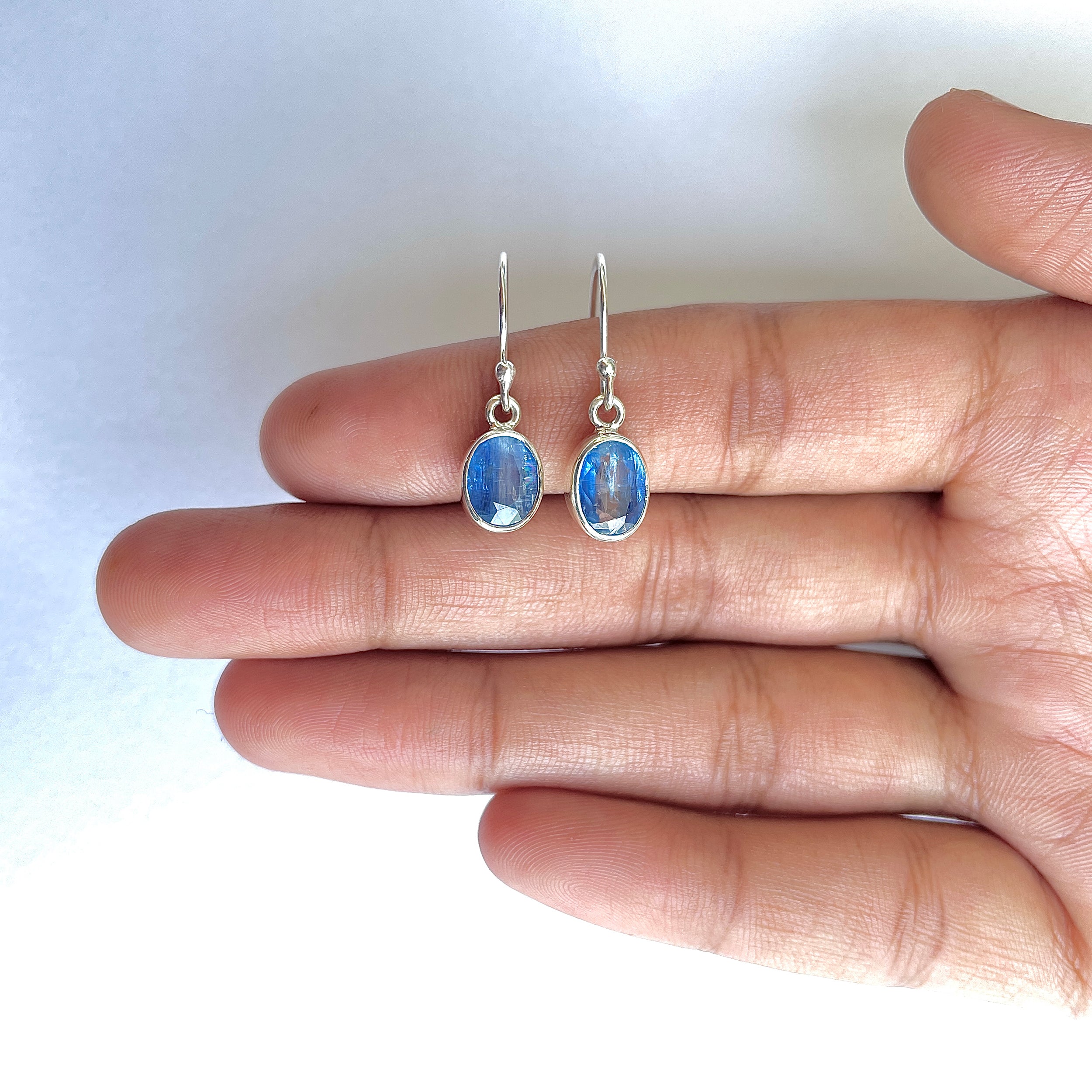 Kyanite Earring-(KYN-3-64)
