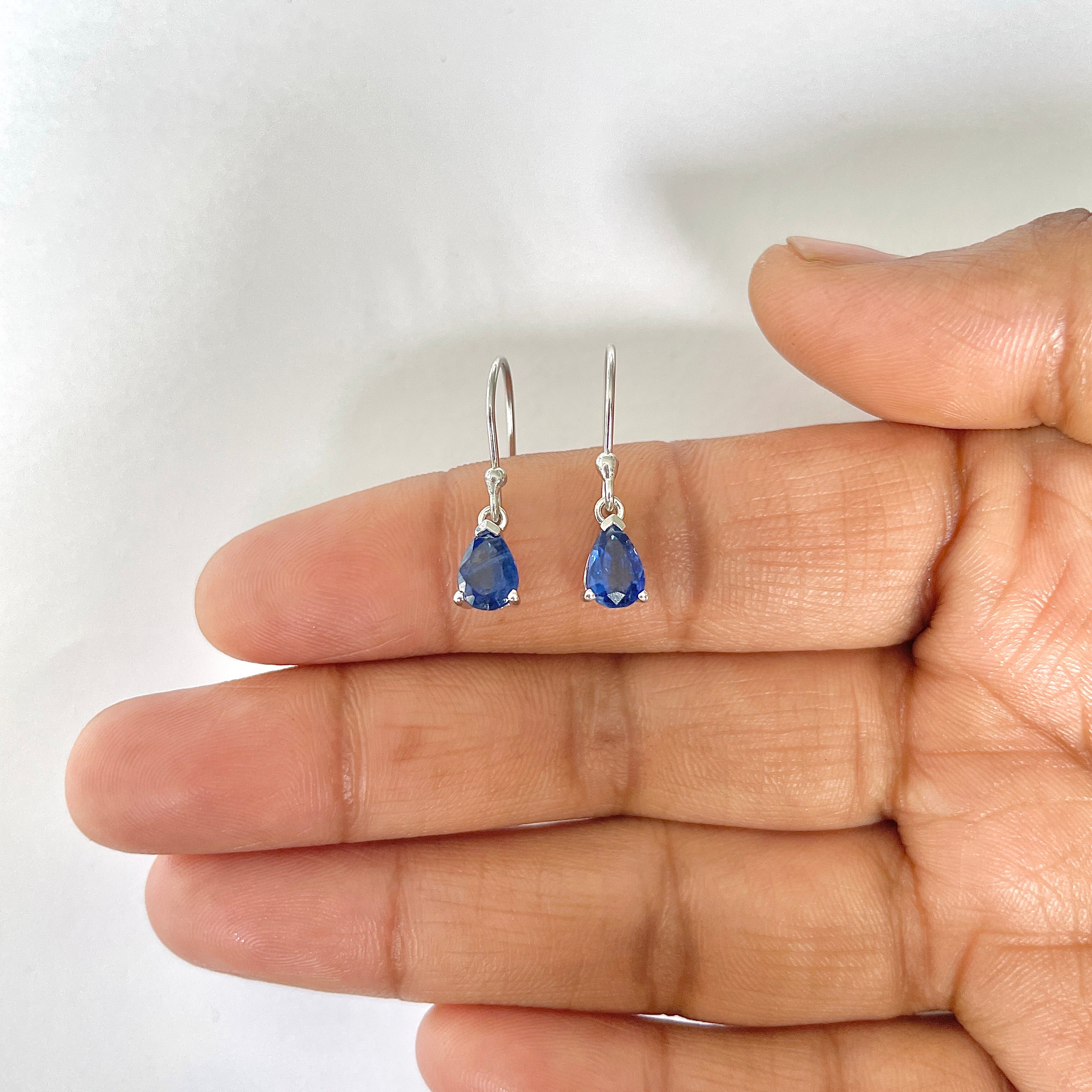 Kyanite Earring-(KYN-RDE-676-B)