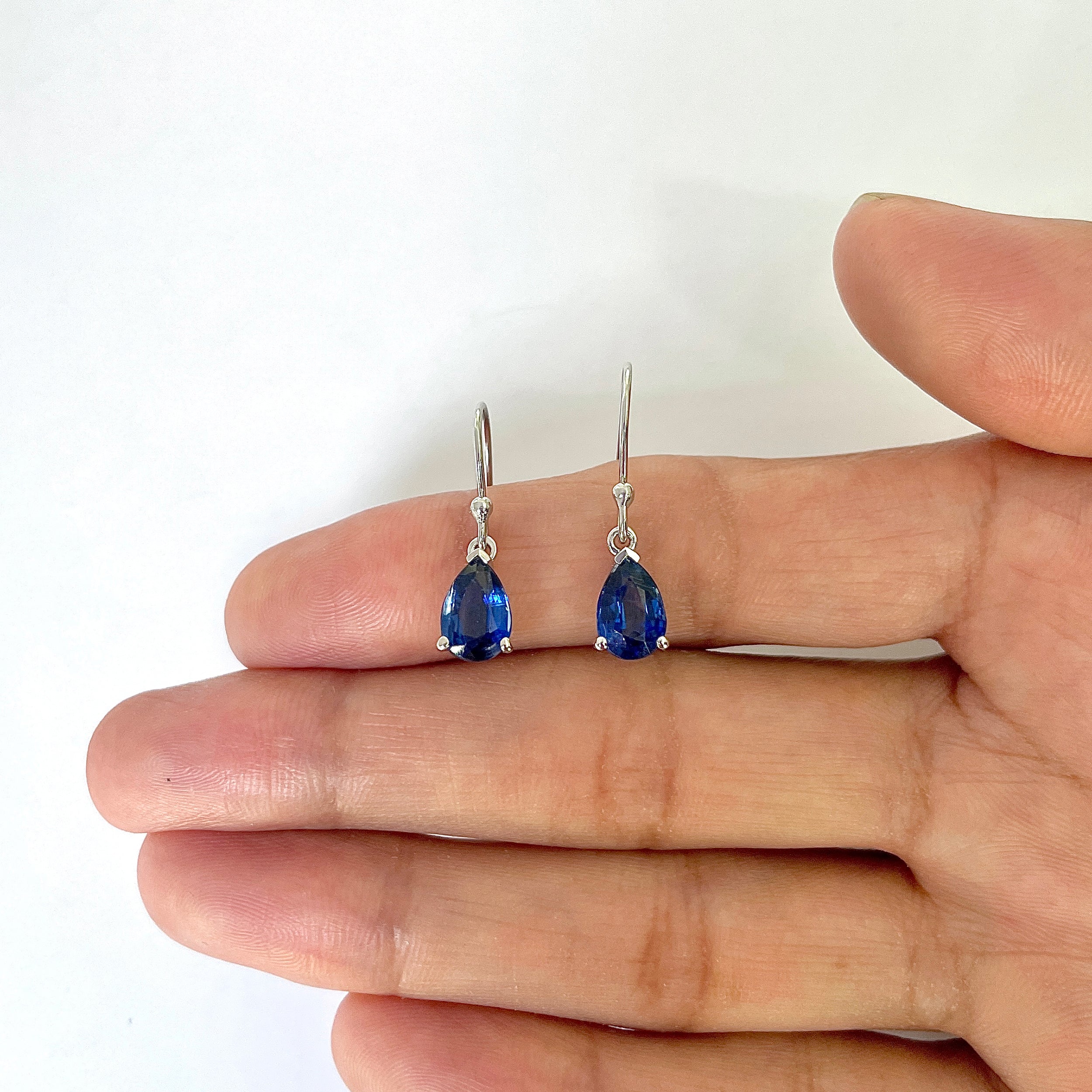 Kyanite Earring-(KYN-RDE-677-B)