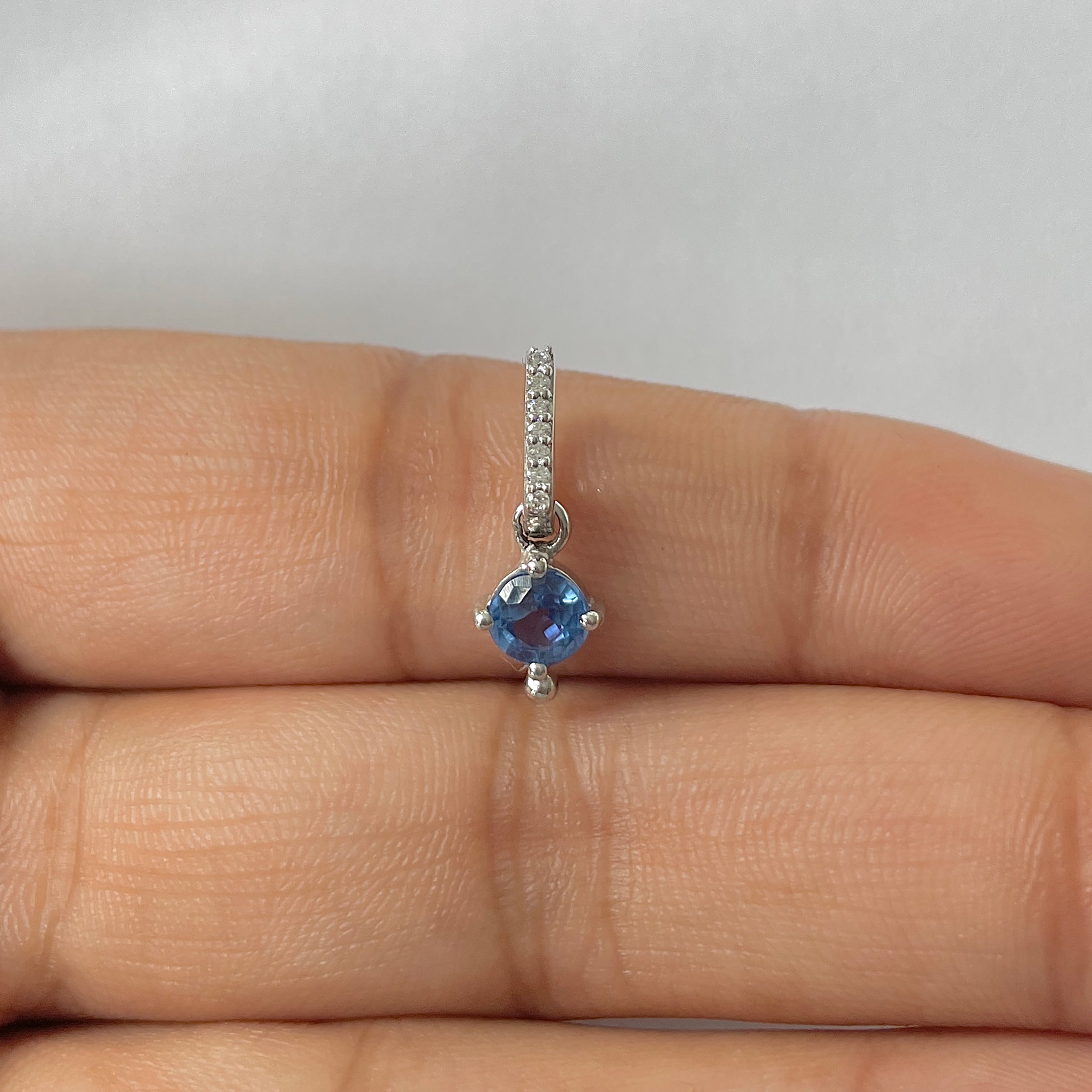 Kyanite Pendant-(KYN-RDP-399-B)