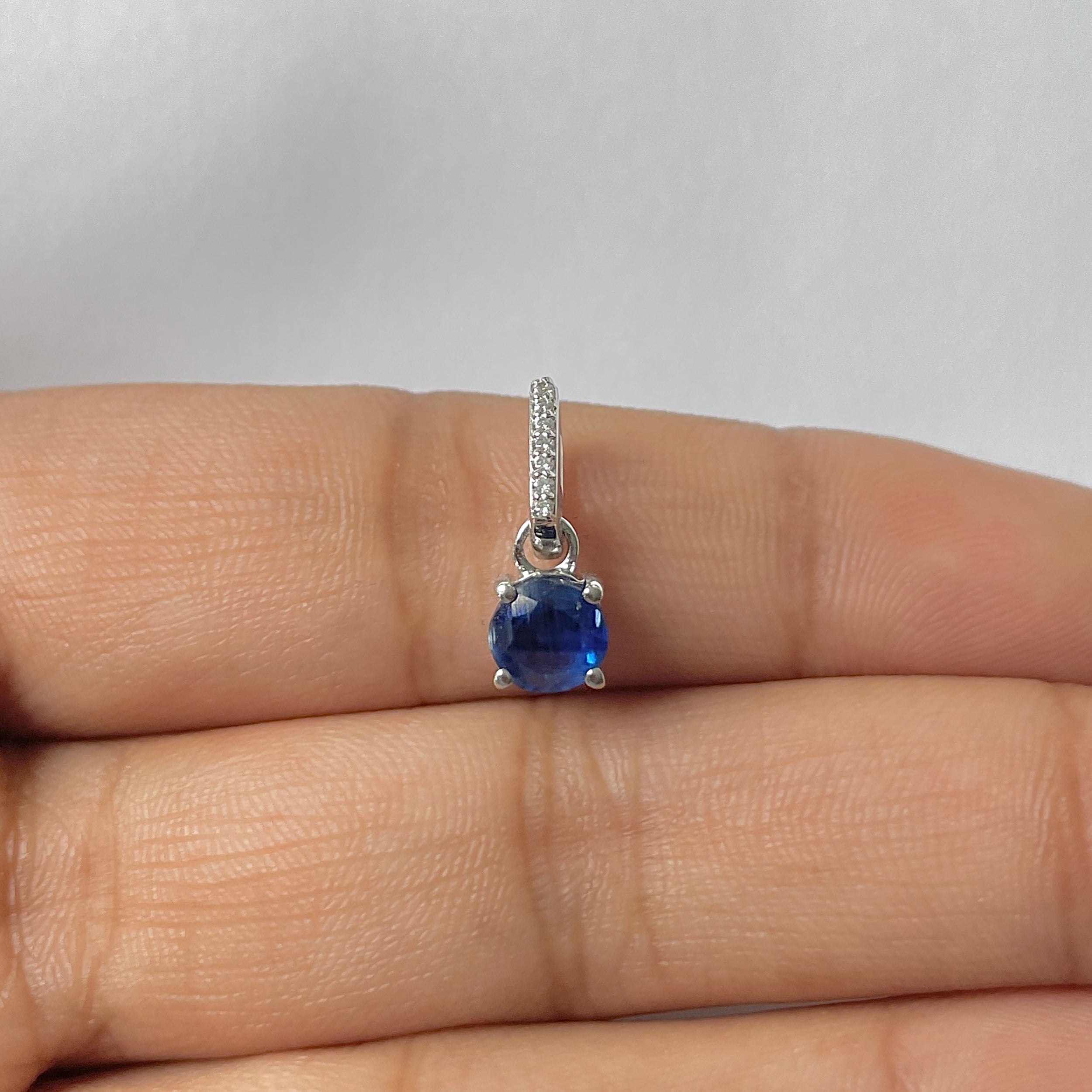 Kyanite Pendant-(KYN-RDP-549-B)