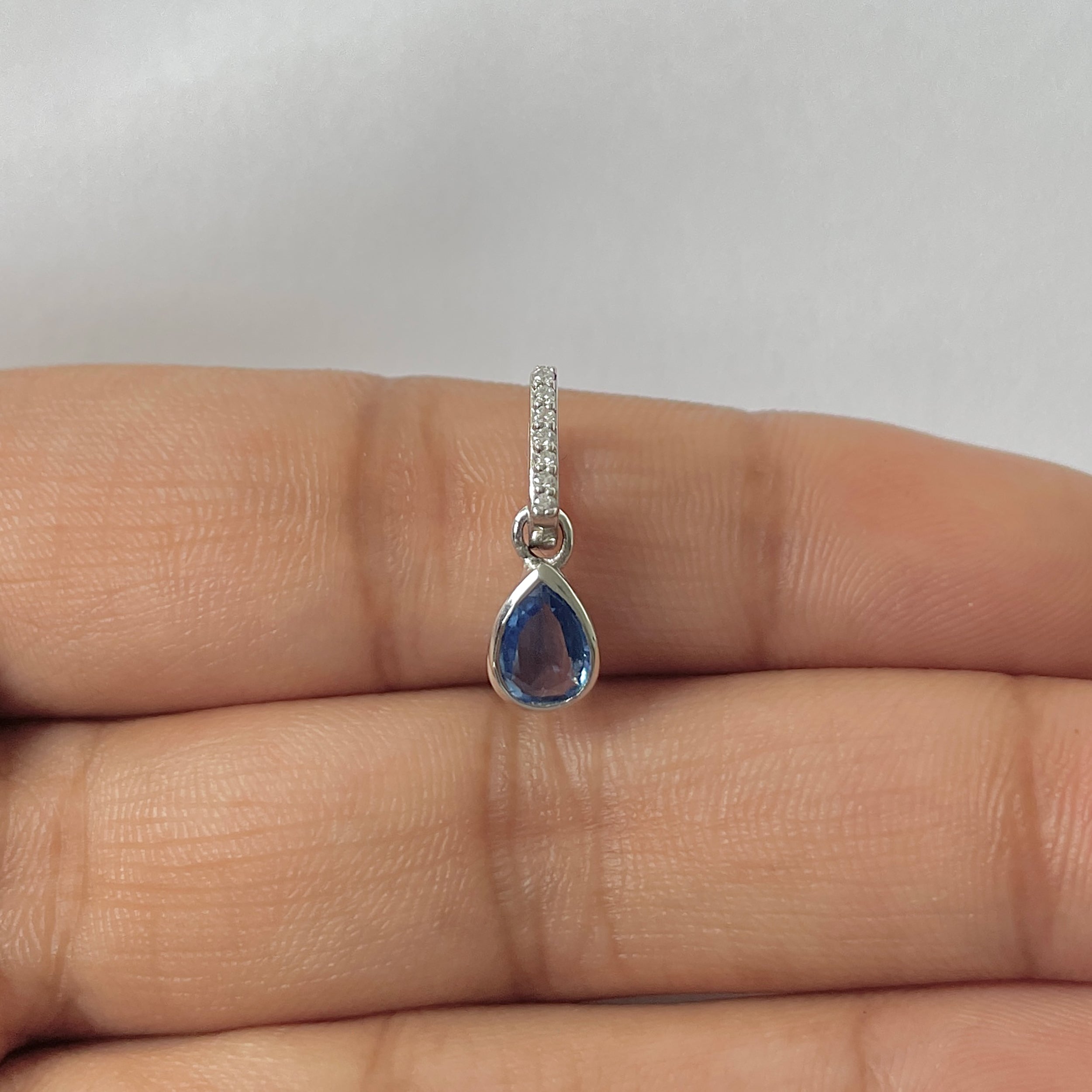 Kyanite Pendant-(KYN-RDP-779-B)