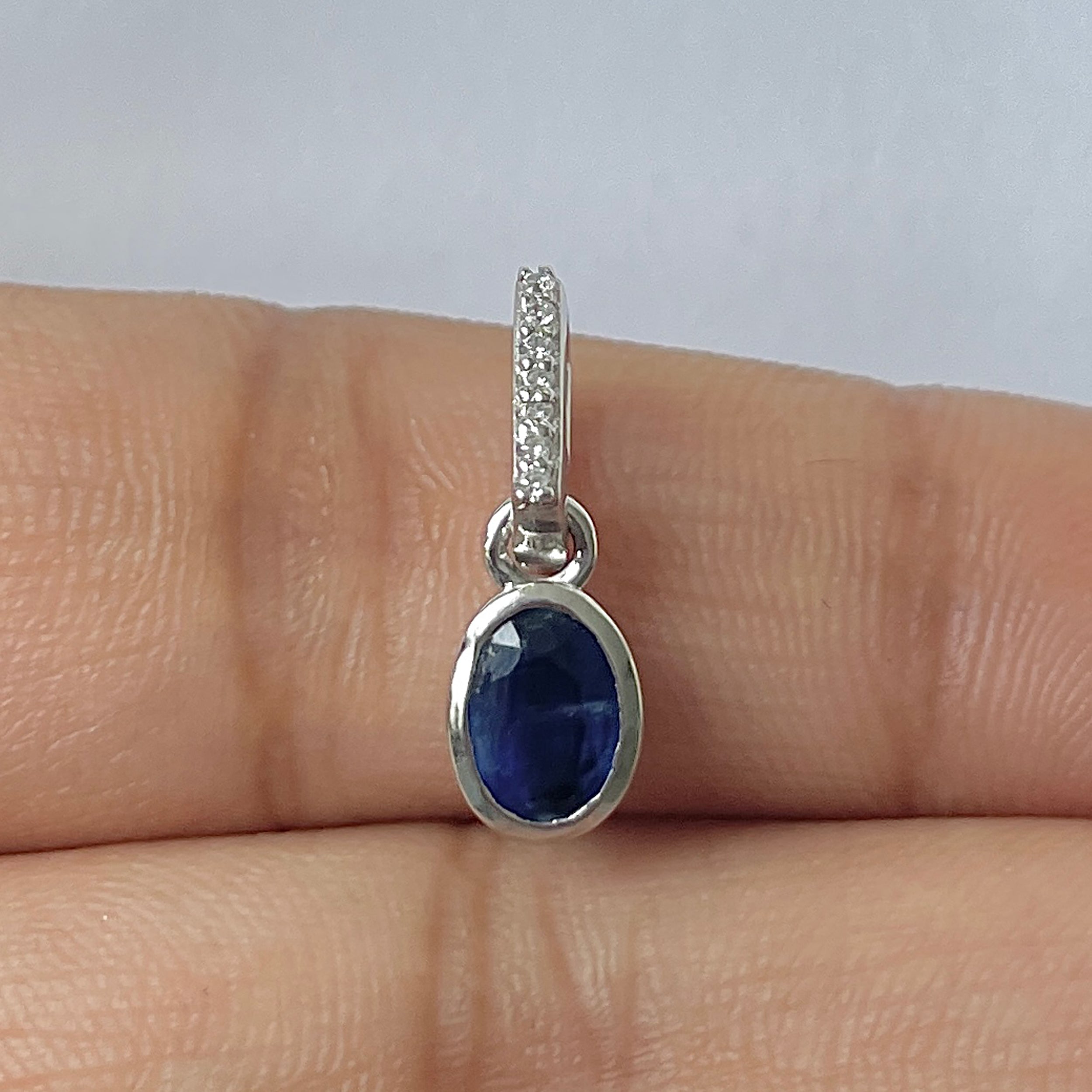 Kyanite Pendant-(KYN-RDP-780-B)