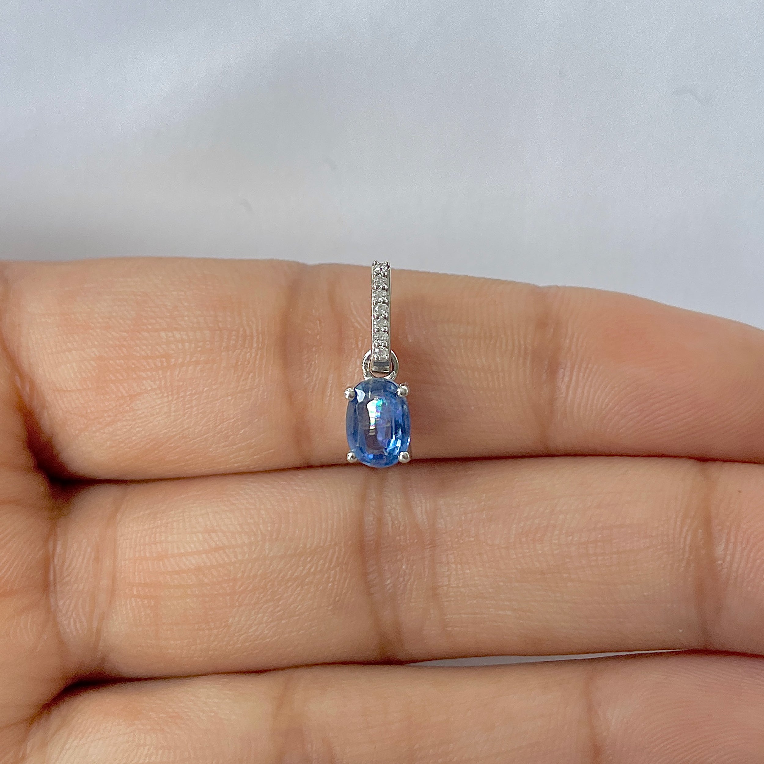 Kyanite Pendant-(KYN-RDP-915-B)