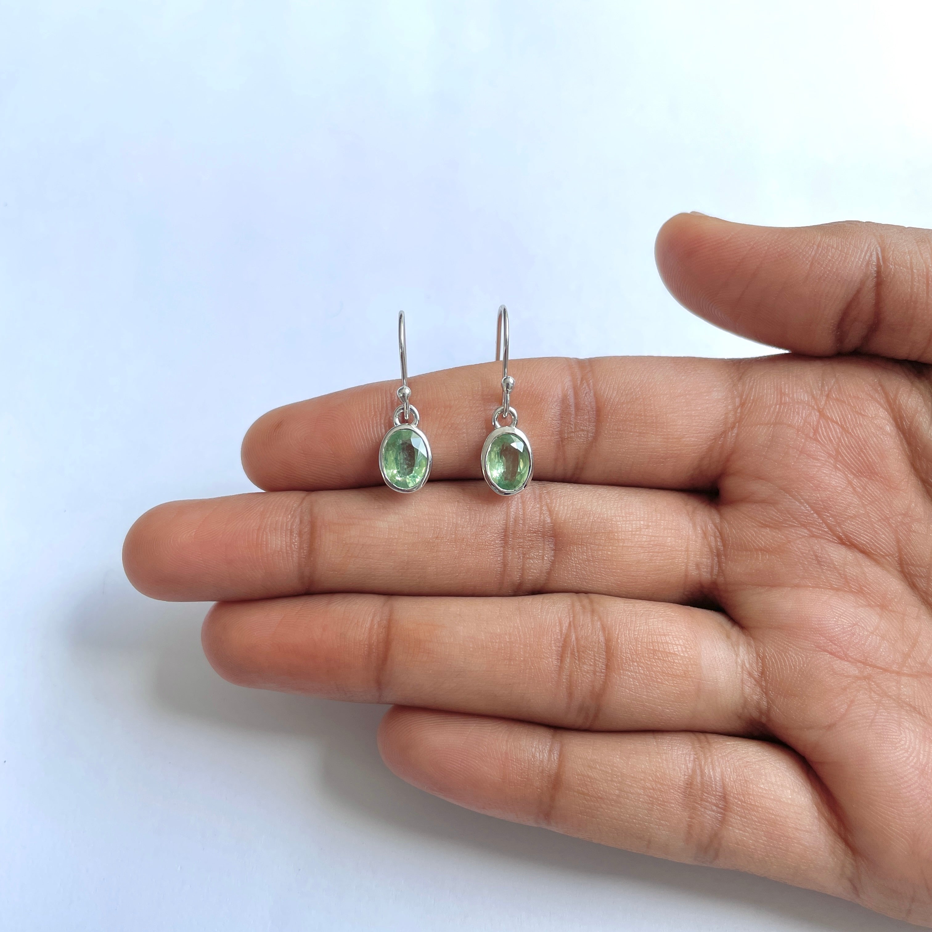 Kyanite Green Earring-(KYN-RDE-679-G)