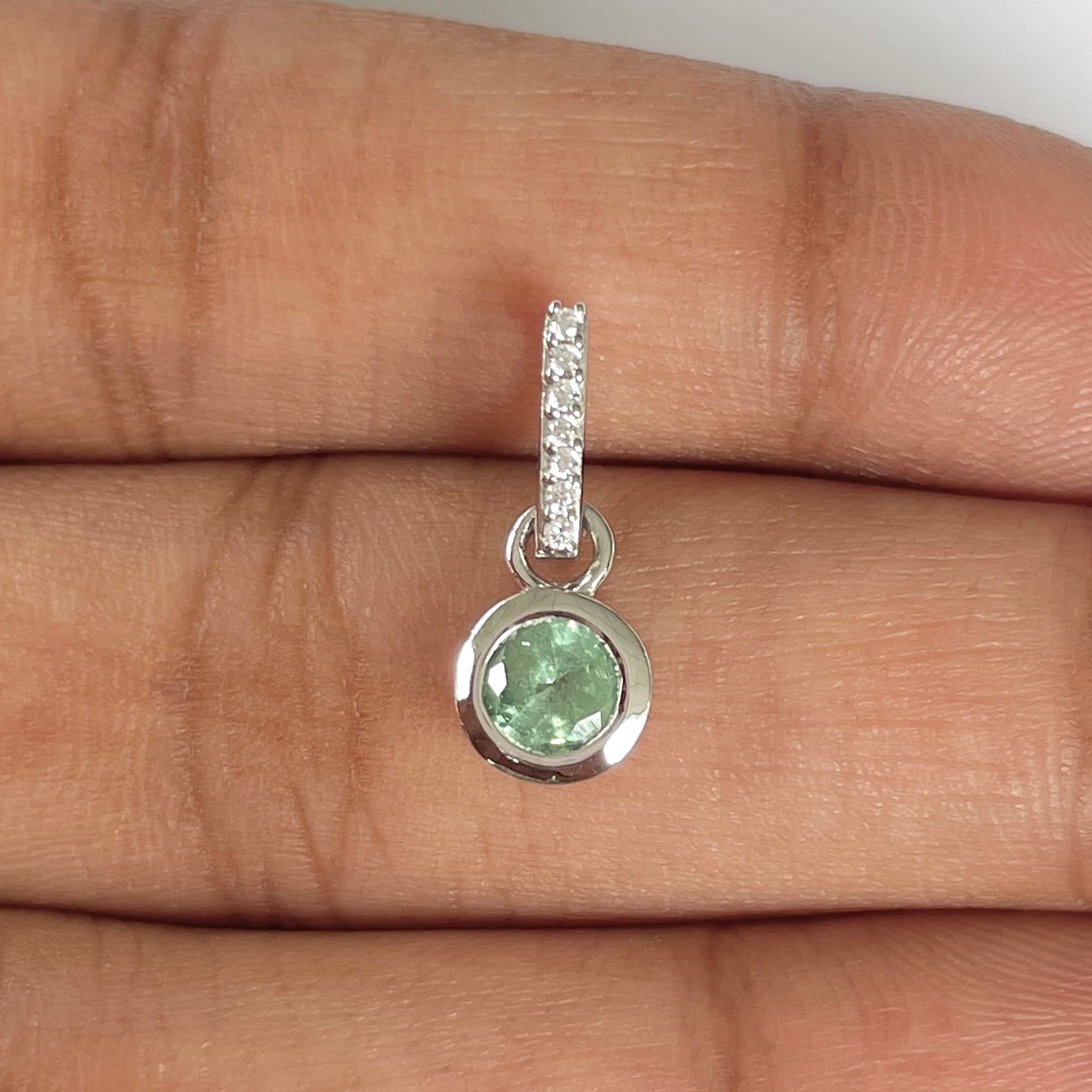 Kyanite Green Pendant-(KYN-RDP-957-G)