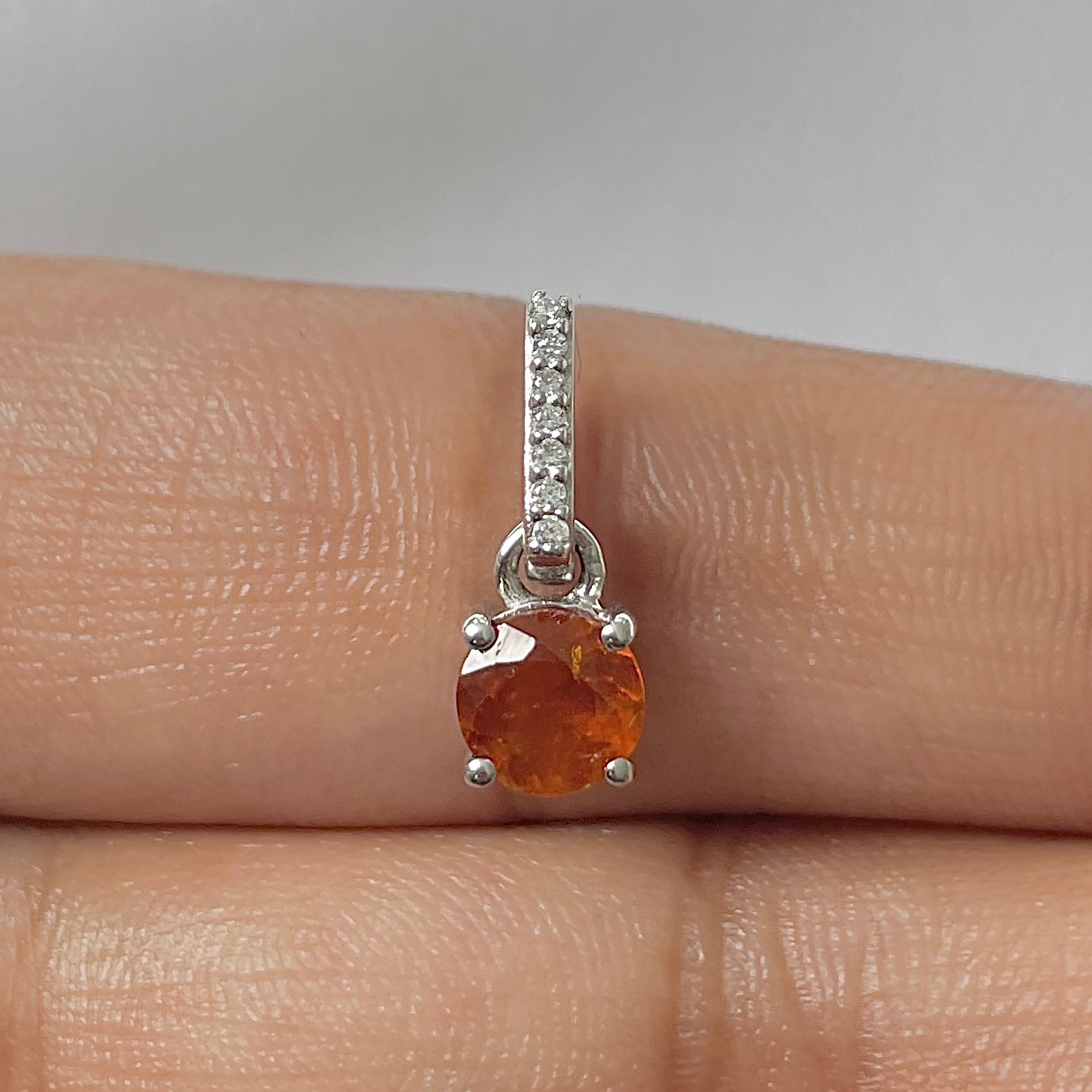 Kyanite Orange Pendant-(KYN-RDP-549-O)