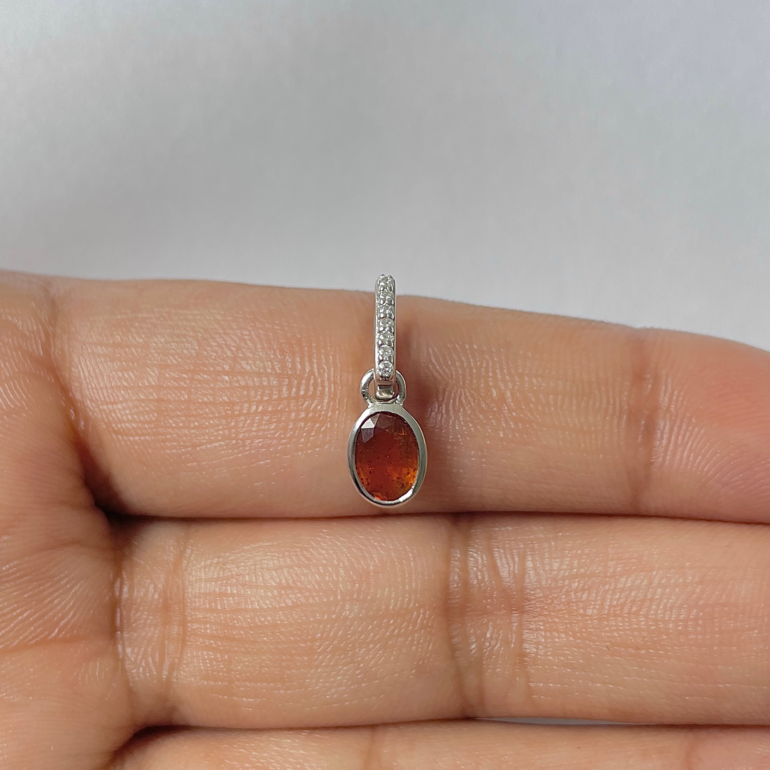 Kyanite Orange Pendant-(KYN-RDP-780-O)