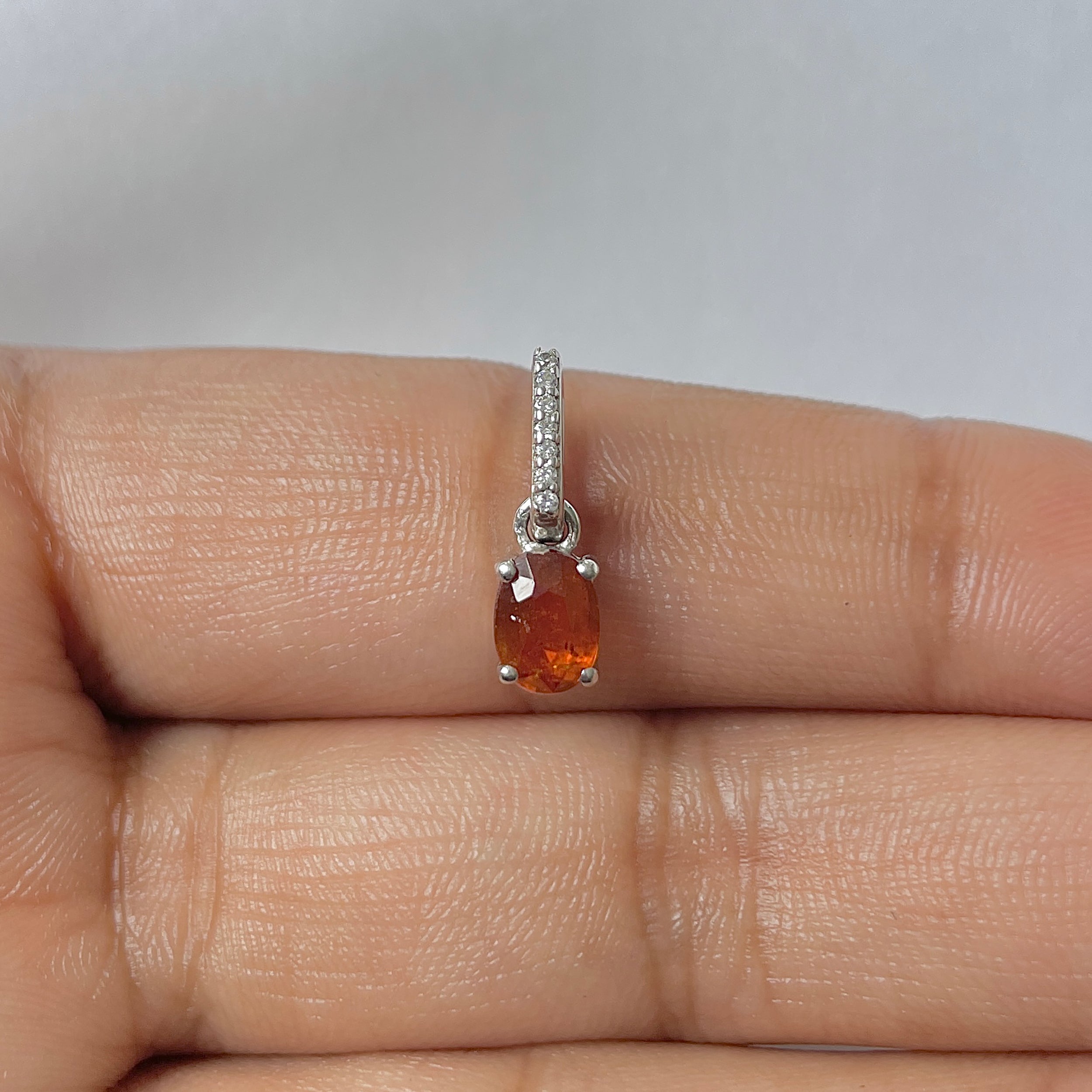 Kyanite Orange Pendant-(KYN-RDP-915-O)