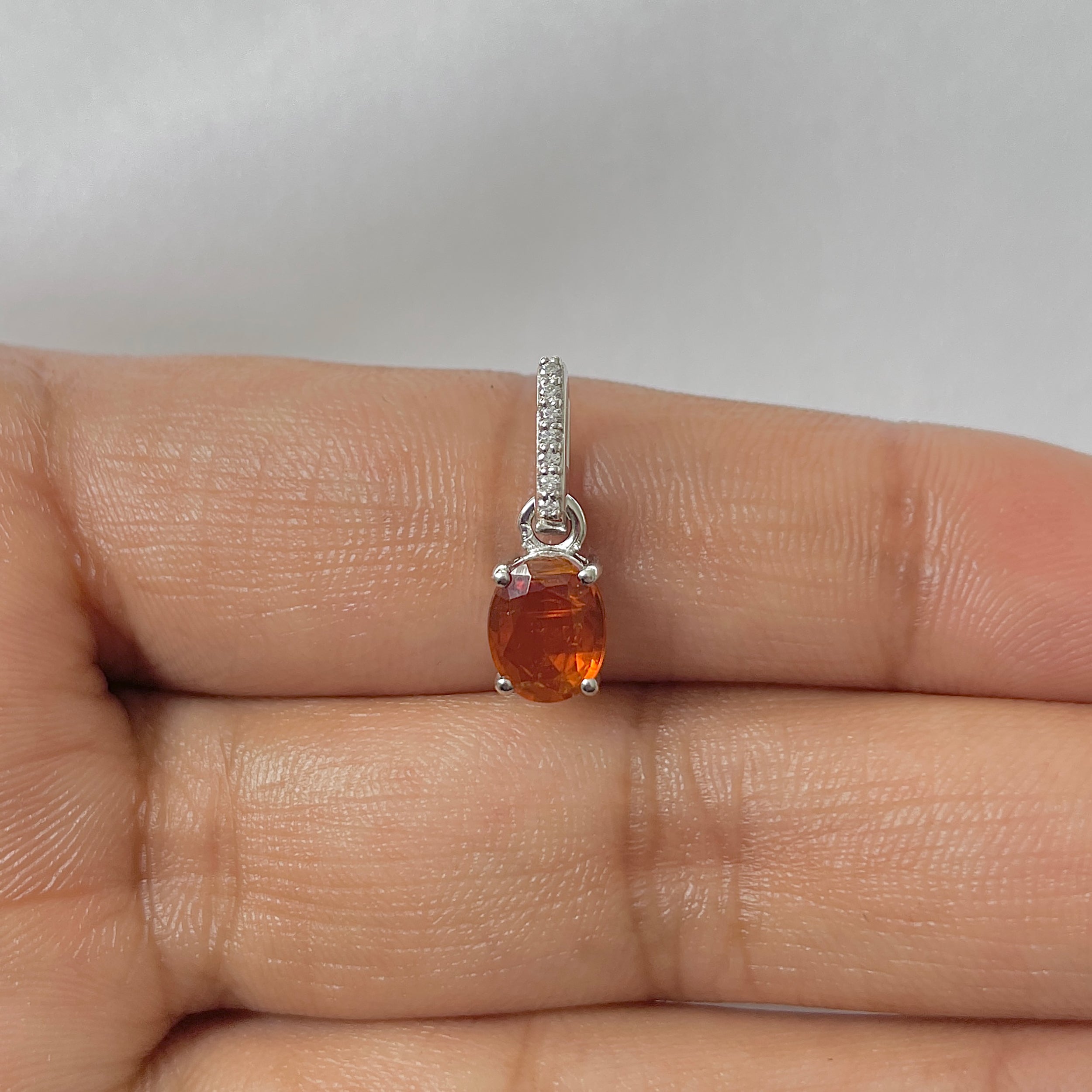 Kyanite Orange Pendant-(KYN-RDP-920-O)