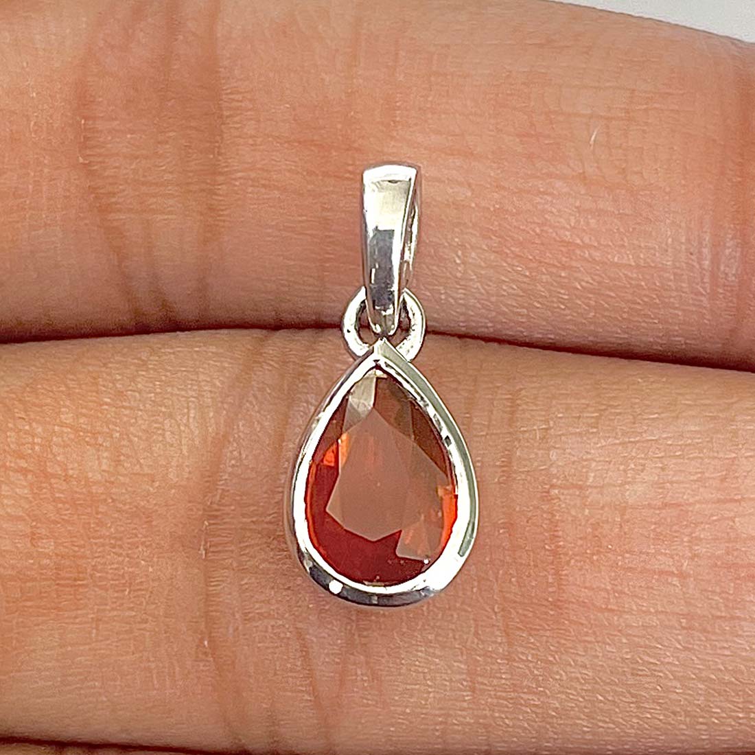 Kyanite Orange Pendant-(KYN-RDP-956-O)
