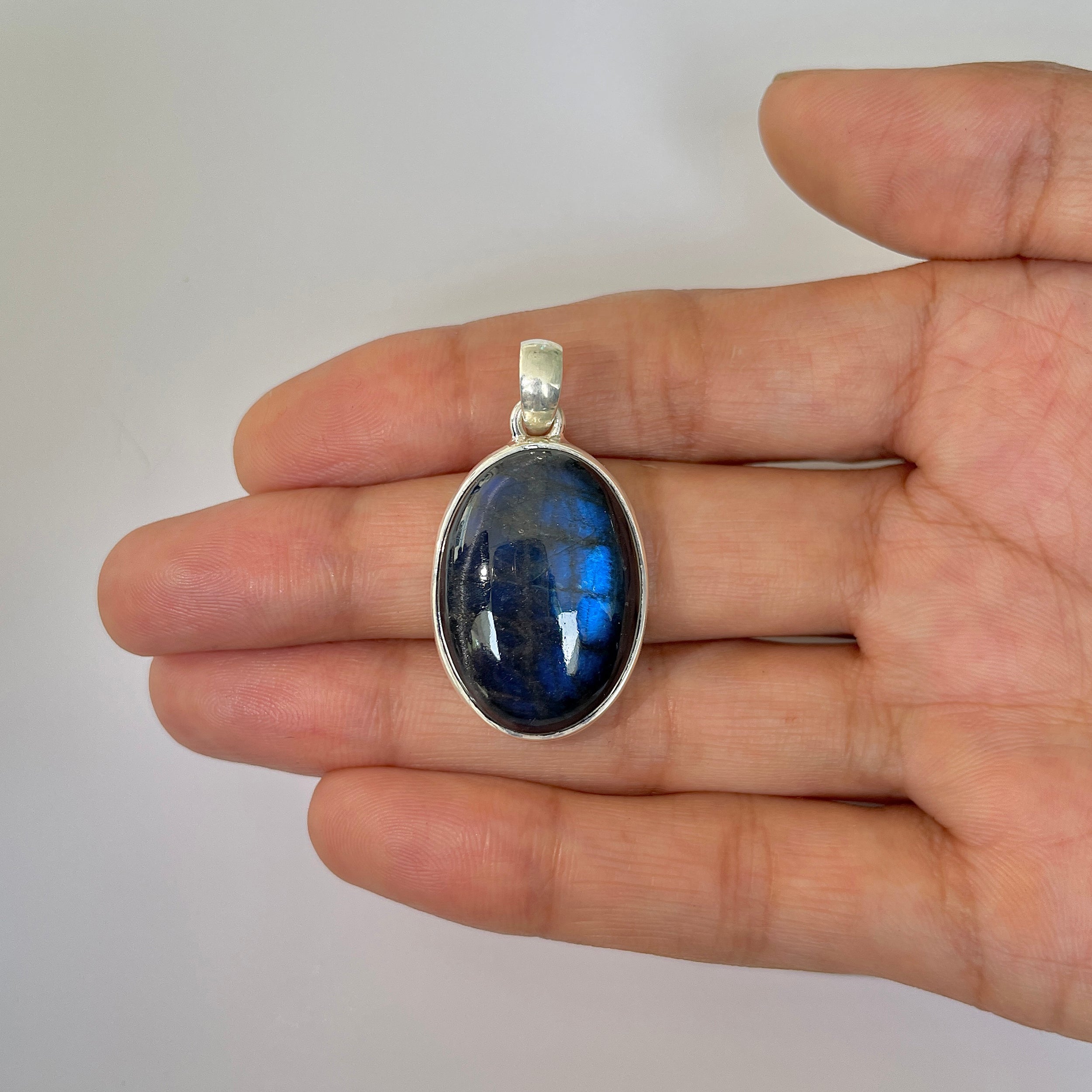 Labradorite Pendant-(LBD-1-12)