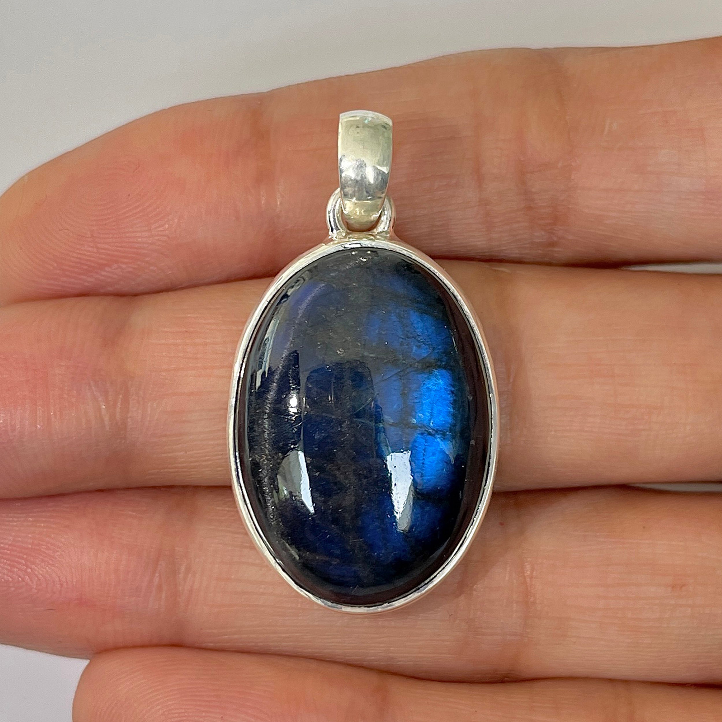 Labradorite Pendant-(LBD-1-12)