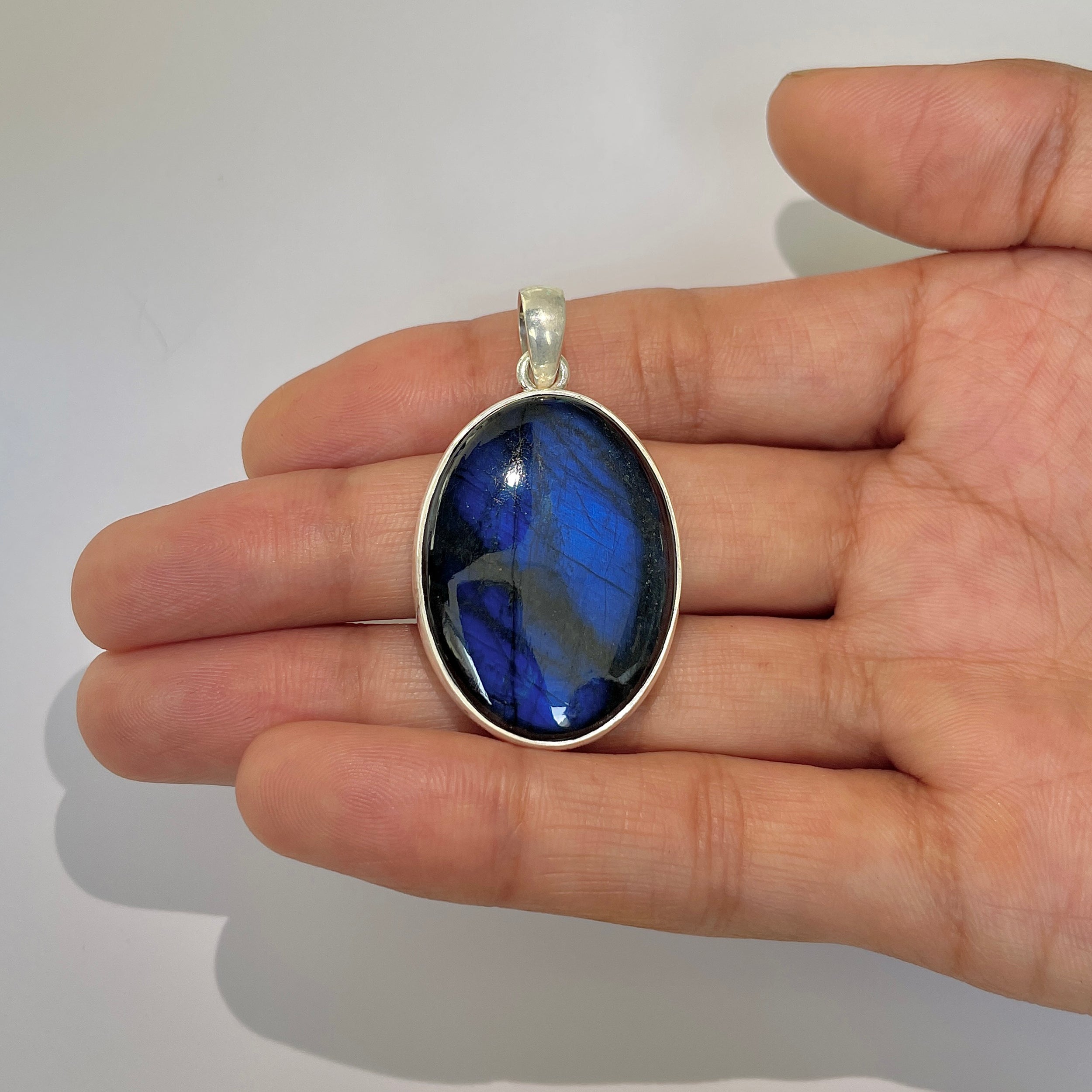 Labradorite Pendant-(LBD-1-9)