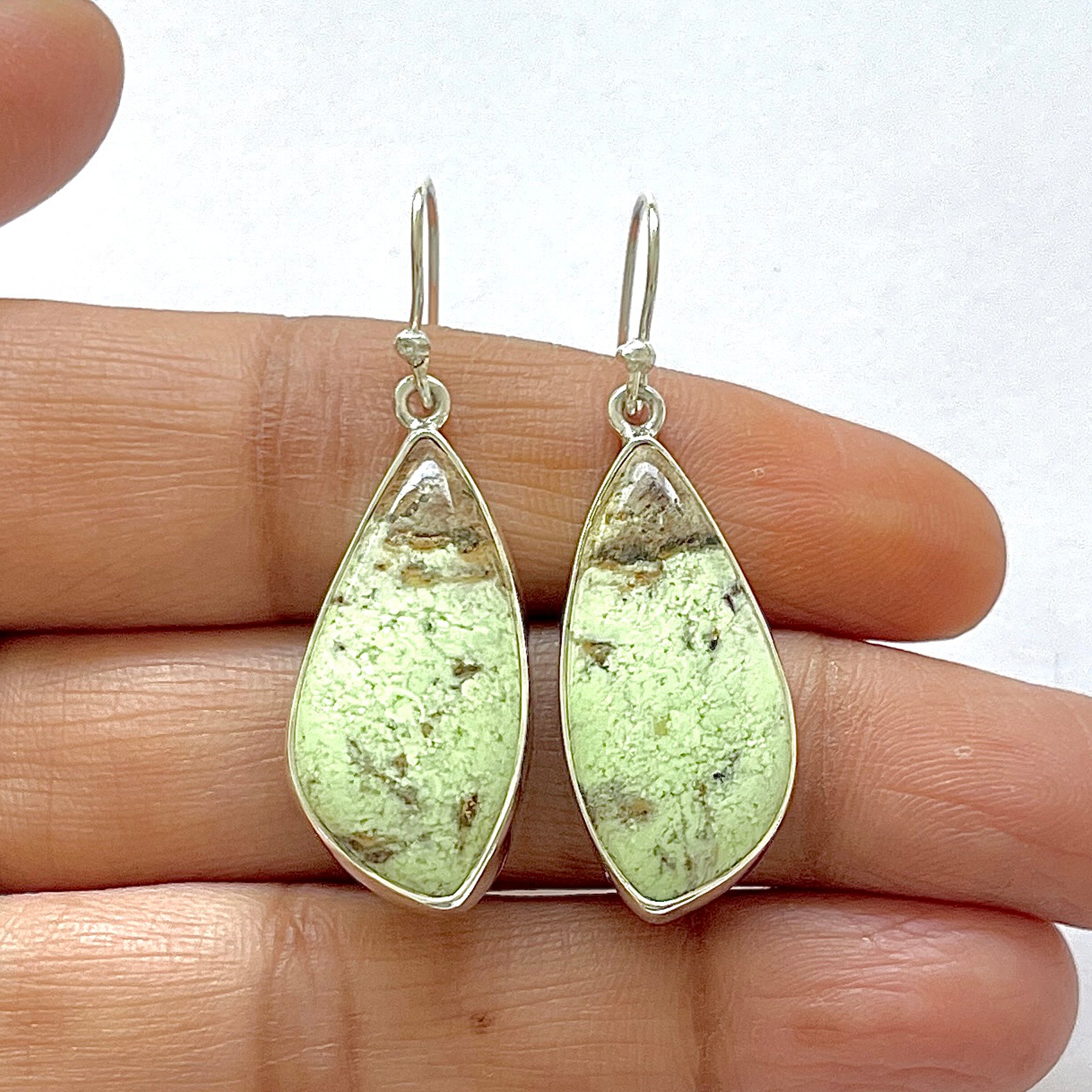Lemon Chrysoprase Earring-(LCP-3-17)