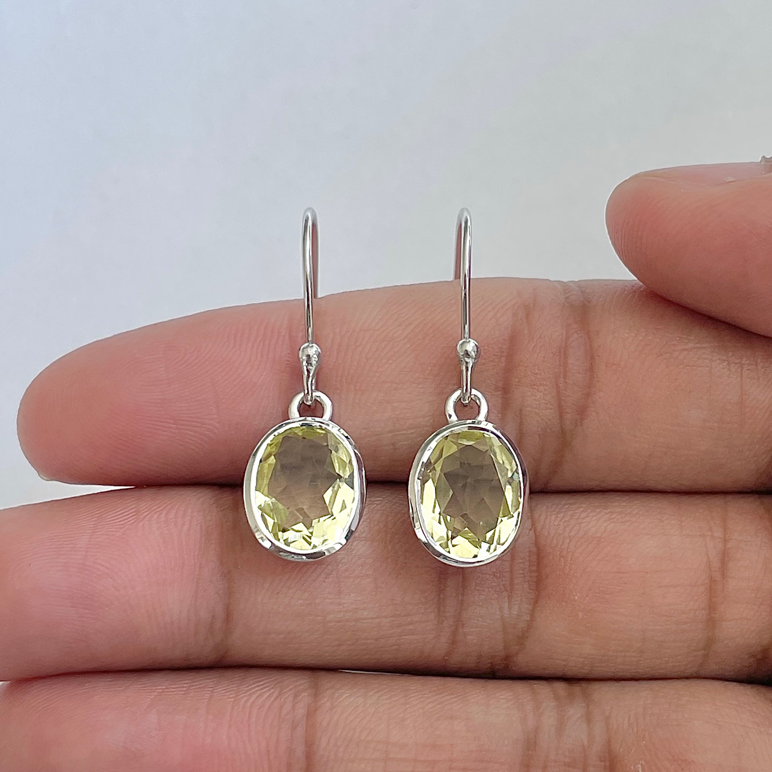 Lemon Quartz Earring-(LEM-RDE-713)