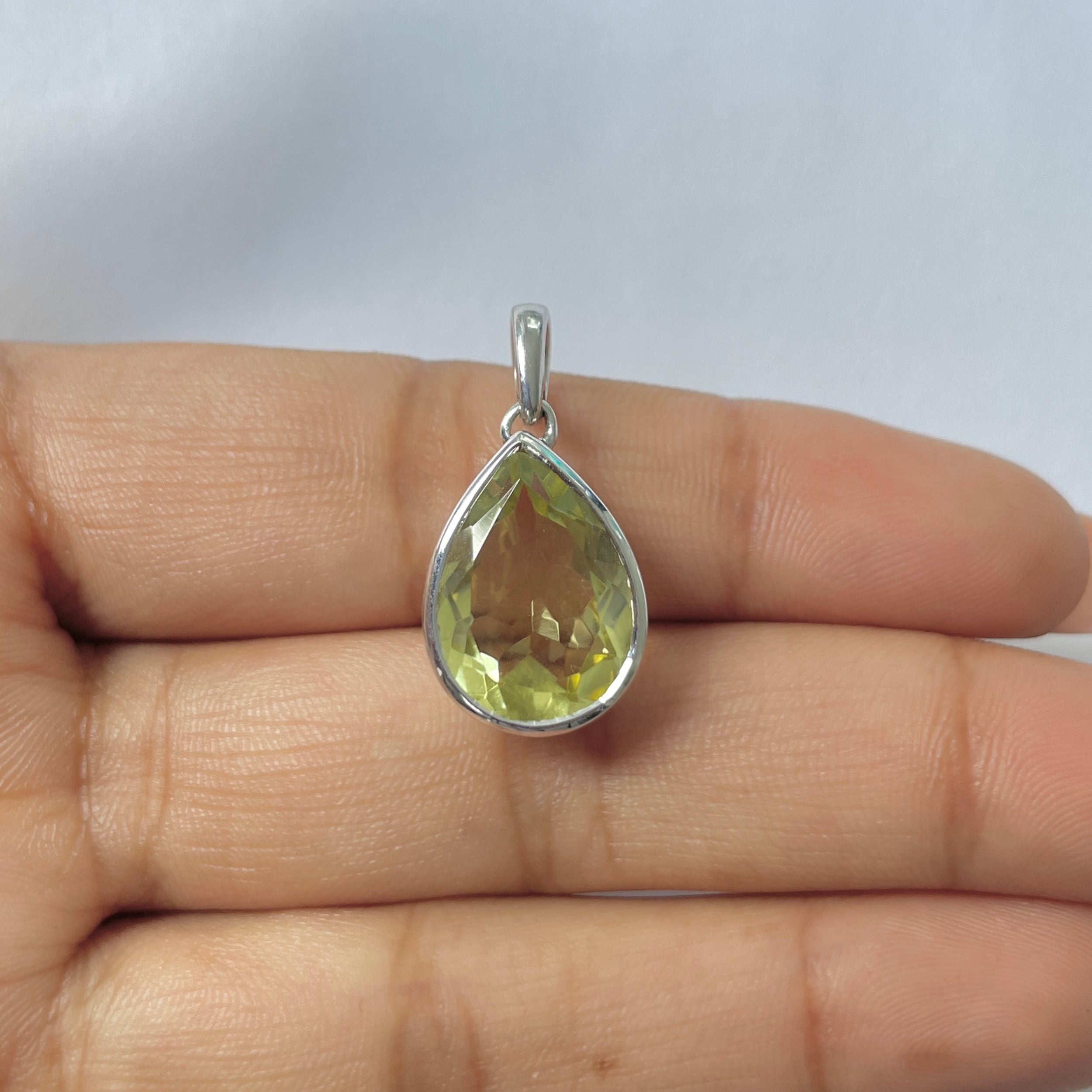 Lemon Quartz Pendant-(LEM-RDP-454)
