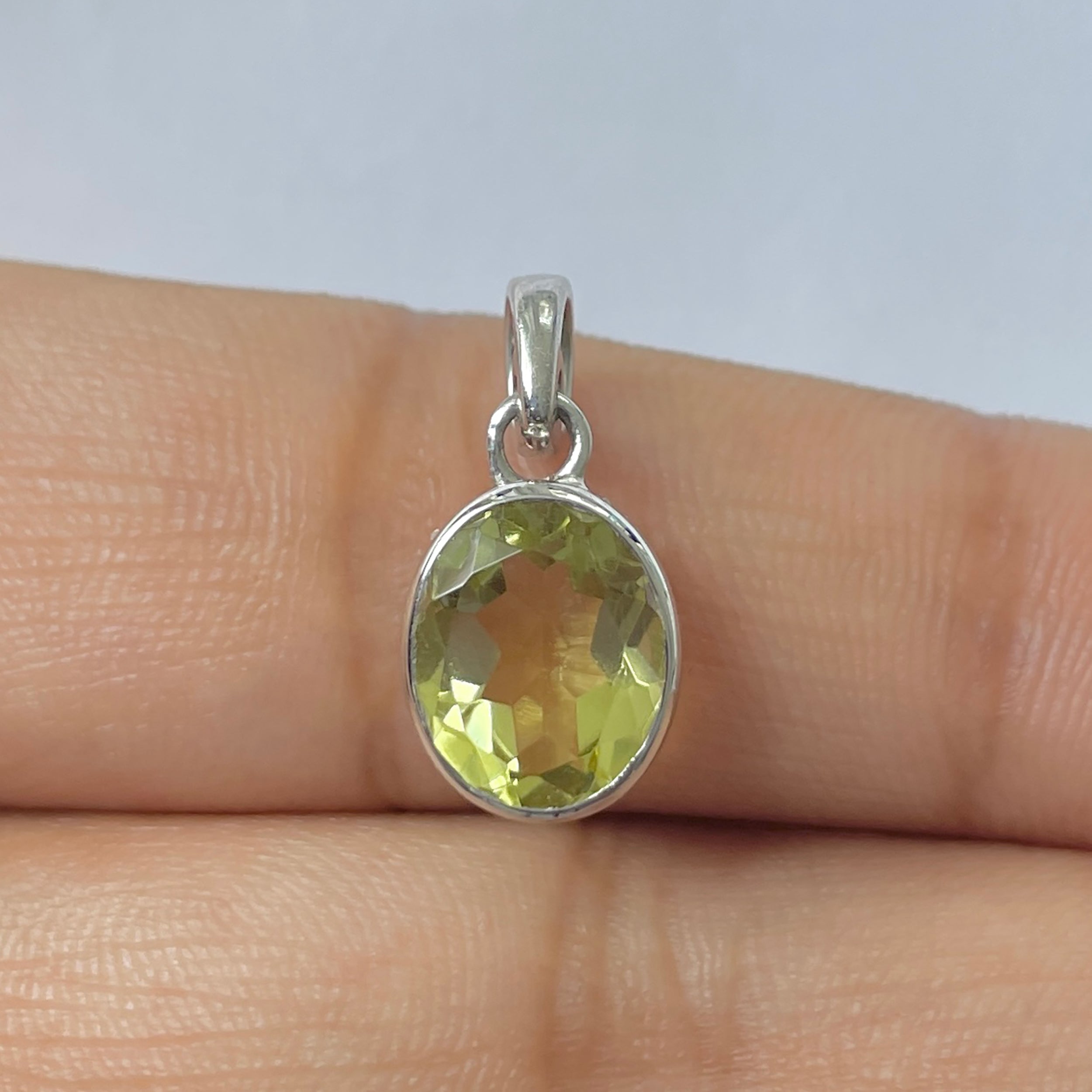 Lemon Quartz Pendant-(LEM-RDP-734)